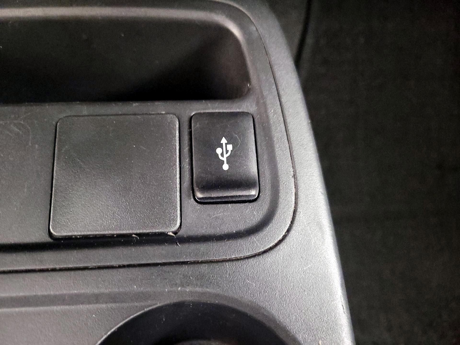 Thumbnail: 2021 Mitsubishi Mirage - 18