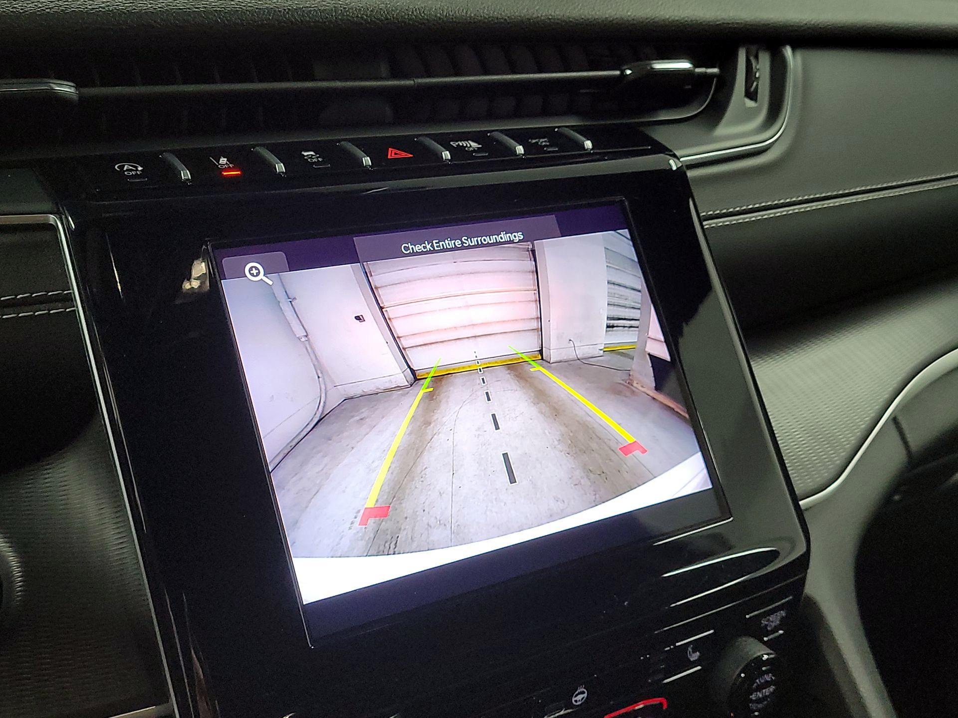 Thumbnail: 2024 Jeep Grand Cherokee - 14