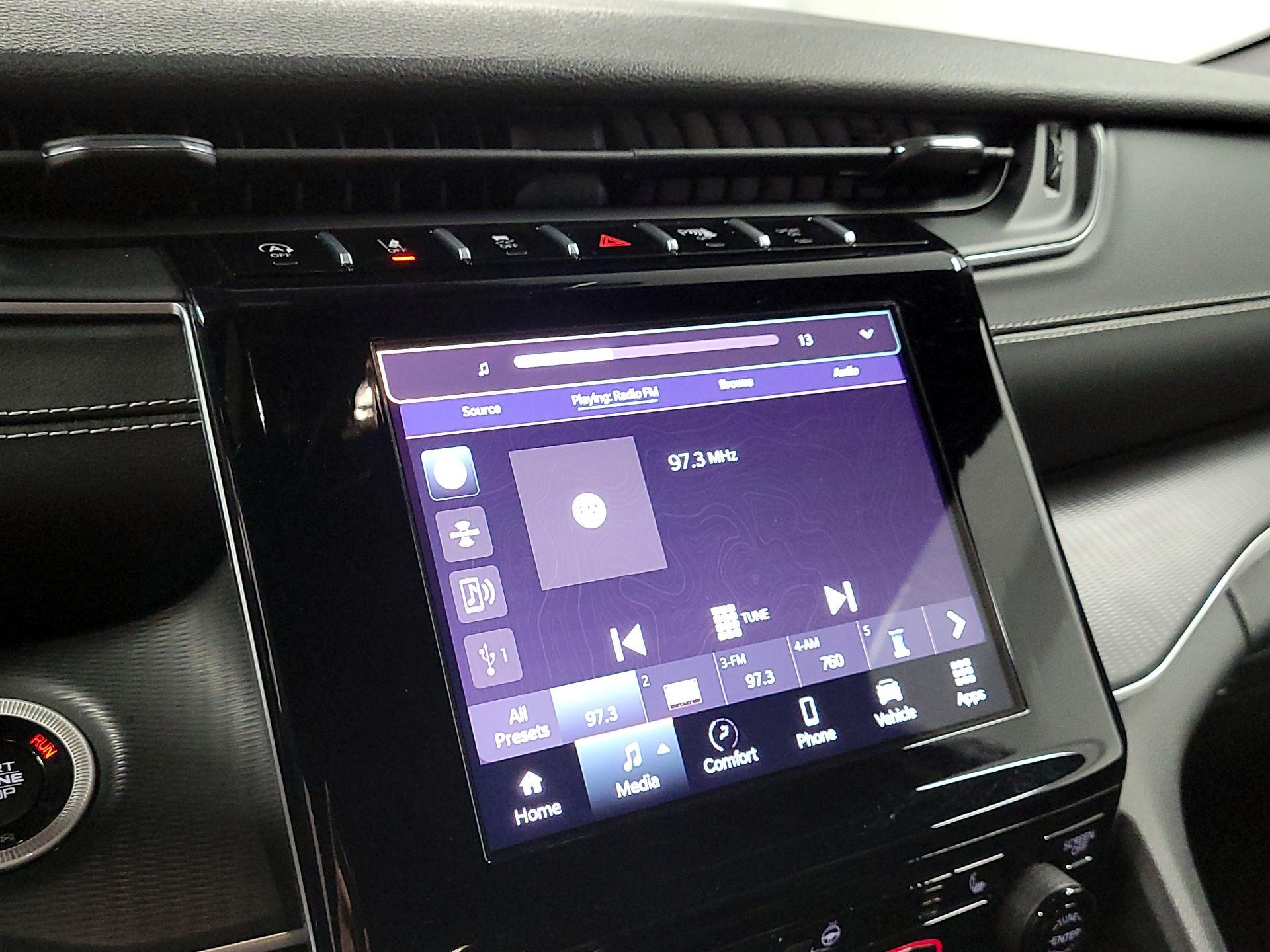 Thumbnail: 2024 Jeep Grand Cherokee - 15