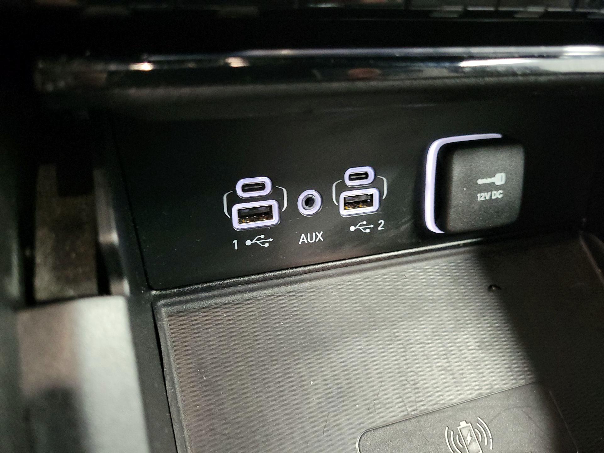 Thumbnail: 2024 Jeep Grand Cherokee - 18