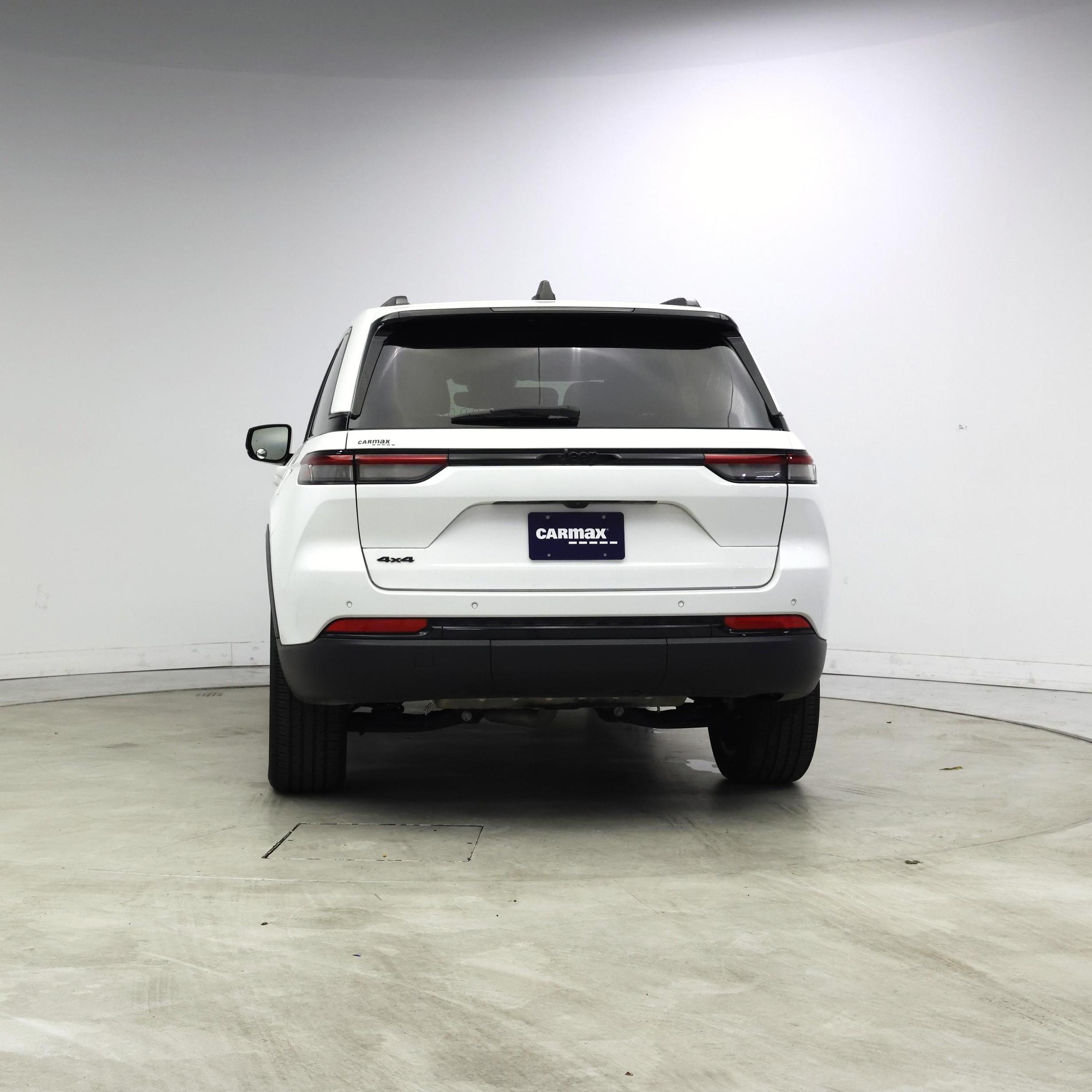 Thumbnail: 2024 Jeep Grand Cherokee - 6