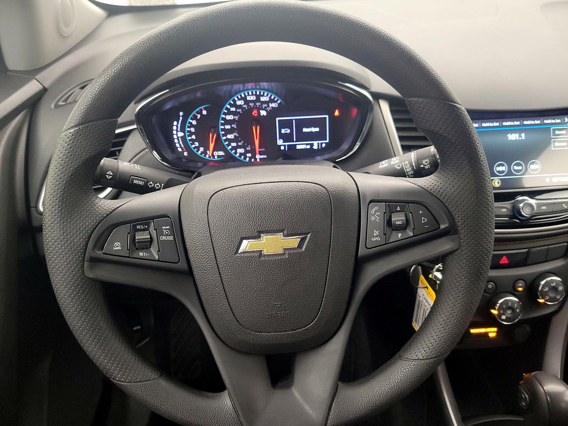 Thumbnail: 2019 Chevrolet Trax - 10