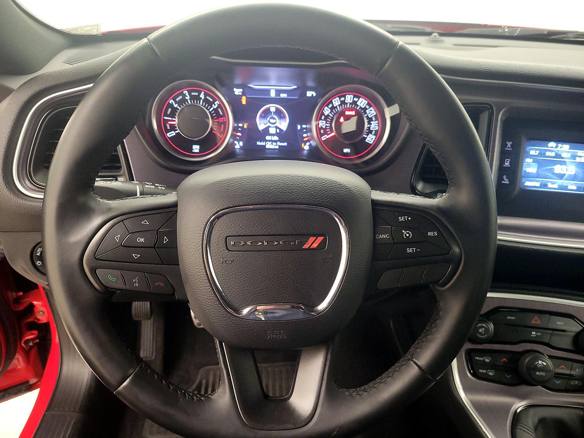 Thumbnail: 2015 Dodge Challenger - 10