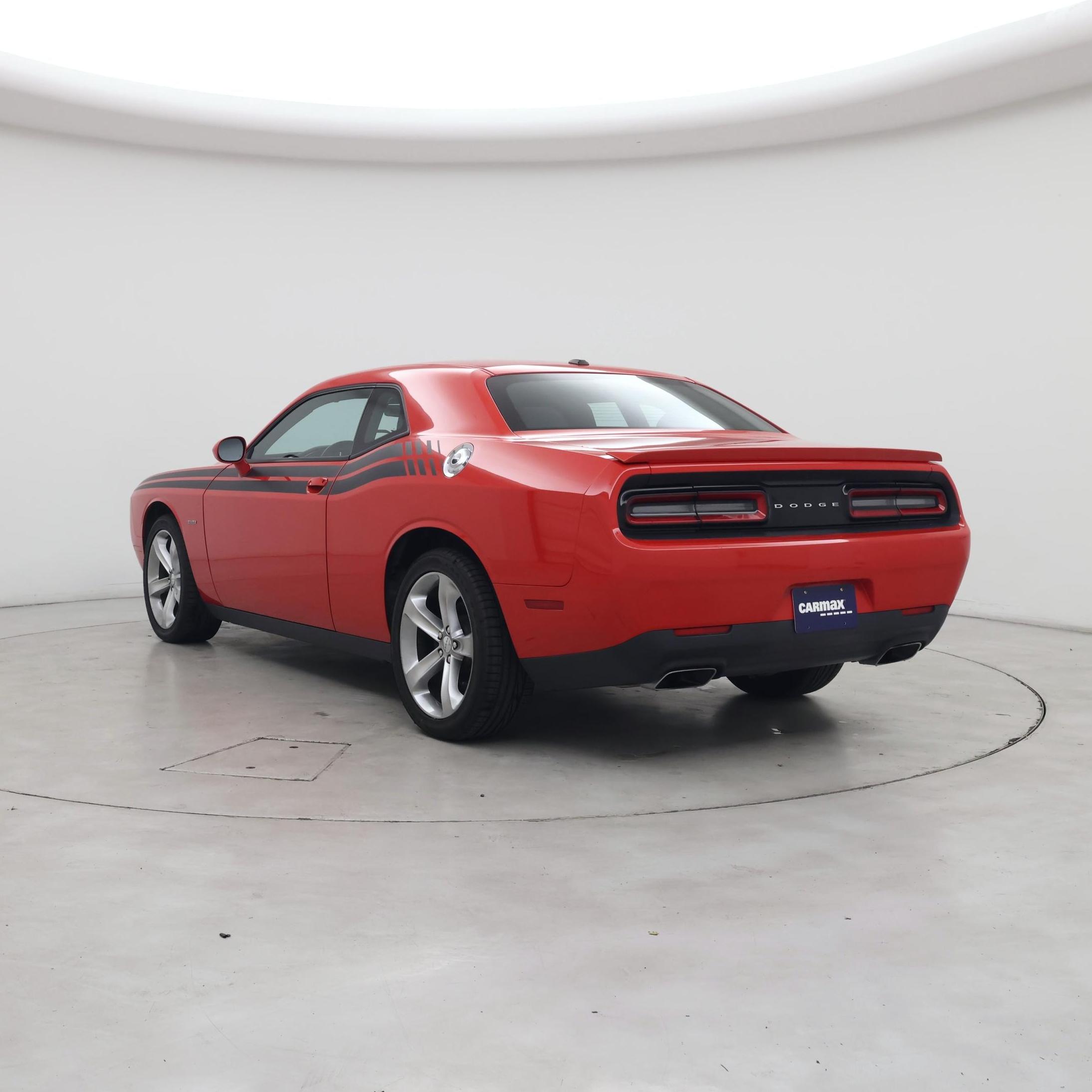 Thumbnail: 2015 Dodge Challenger - 2