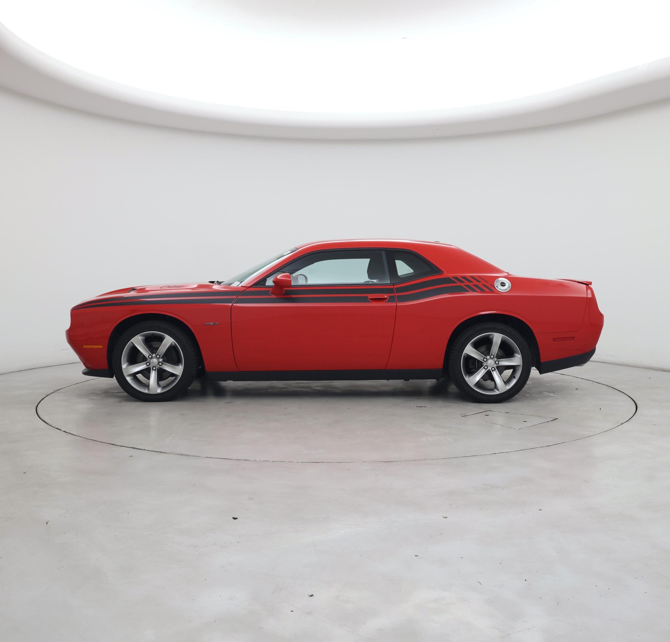 Thumbnail: 2015 Dodge Challenger - 3