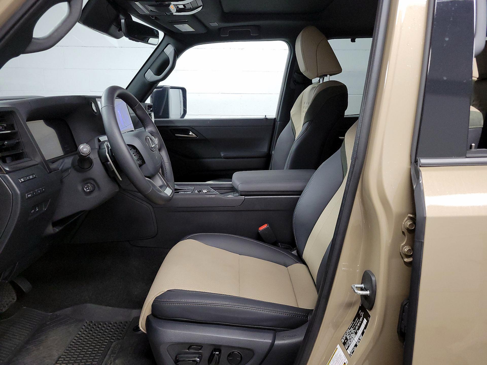 Thumbnail: 2024 Lexus GX - 11