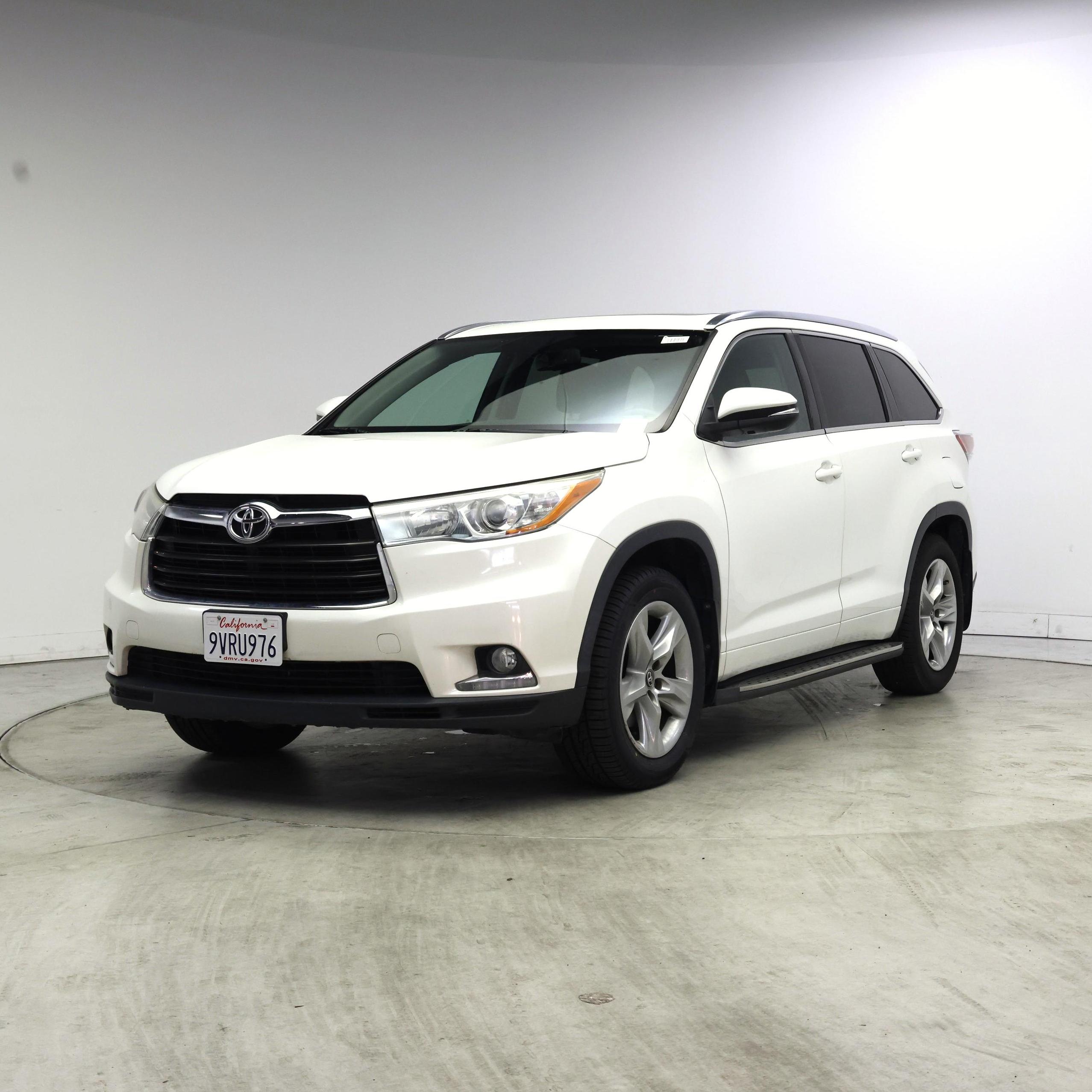 Thumbnail: 2016 Toyota Highlander - 4