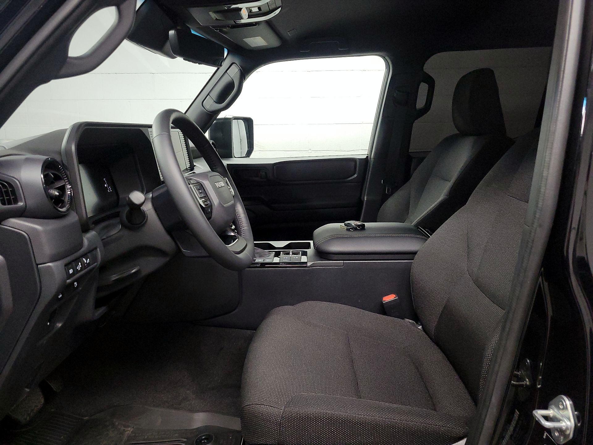 Thumbnail: 2025 Toyota Land Cruiser - 11