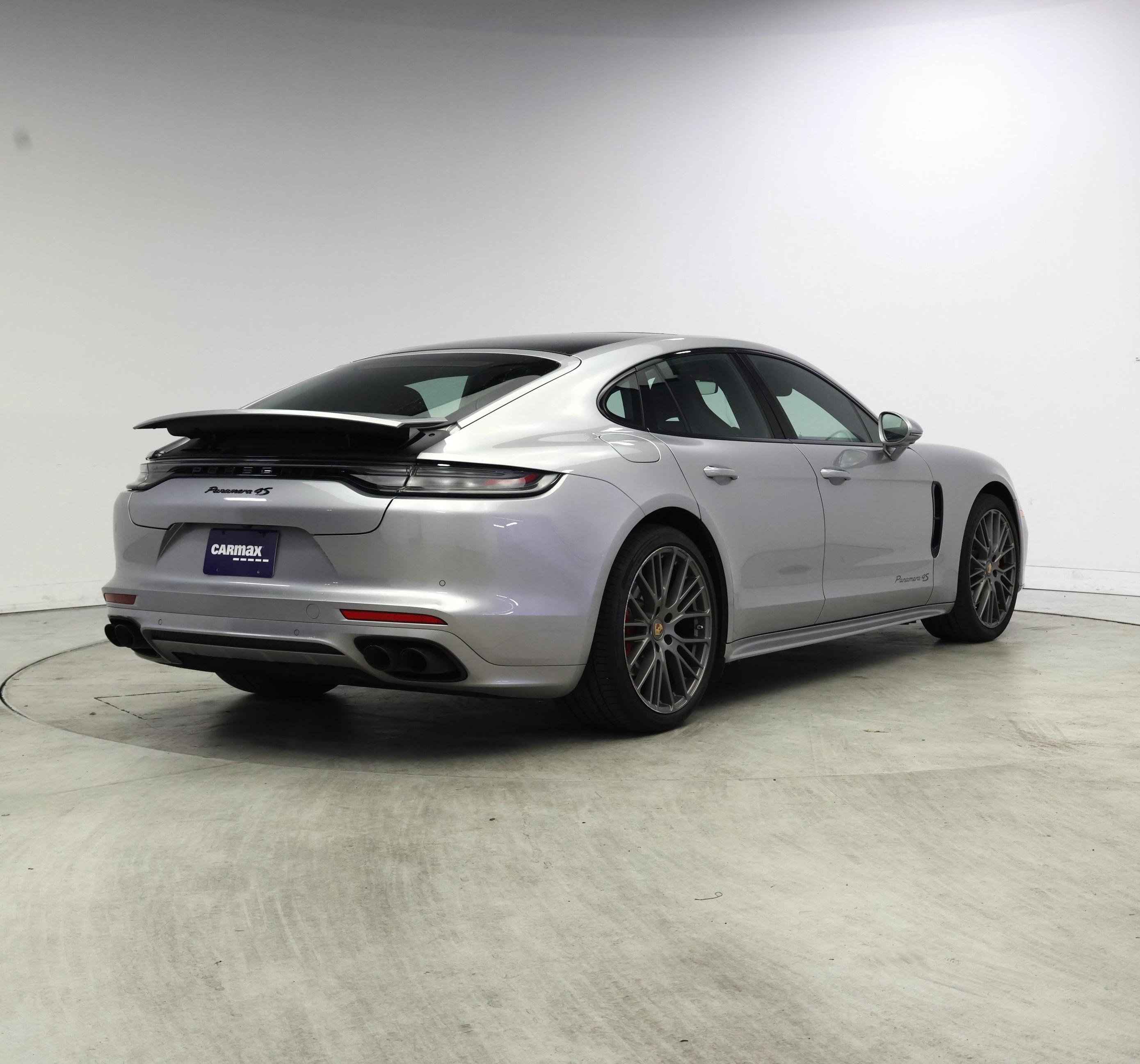 Thumbnail: 2021 Porsche Panamera - 8