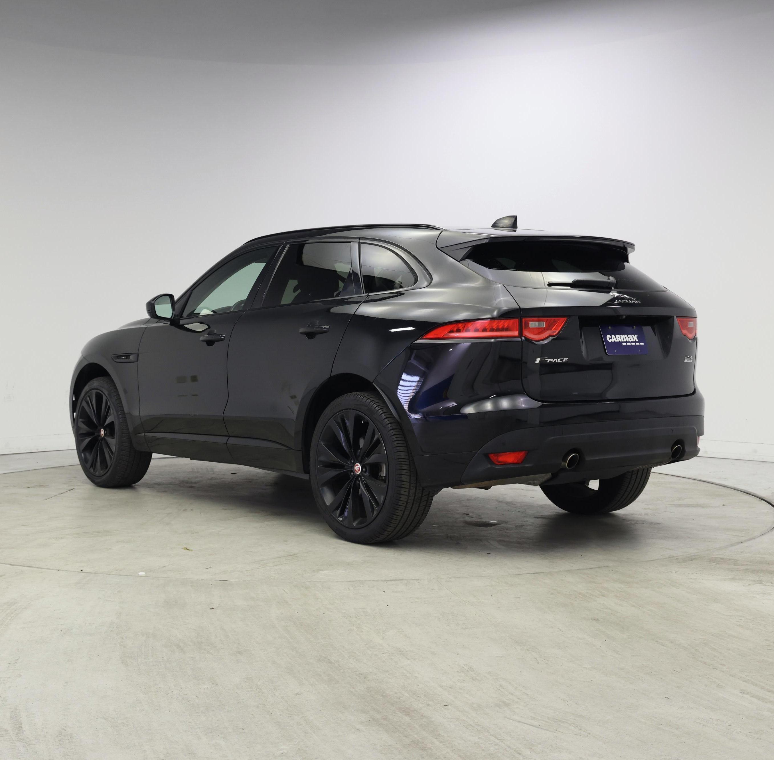 Thumbnail: 2020 Jaguar F-Pace - 2