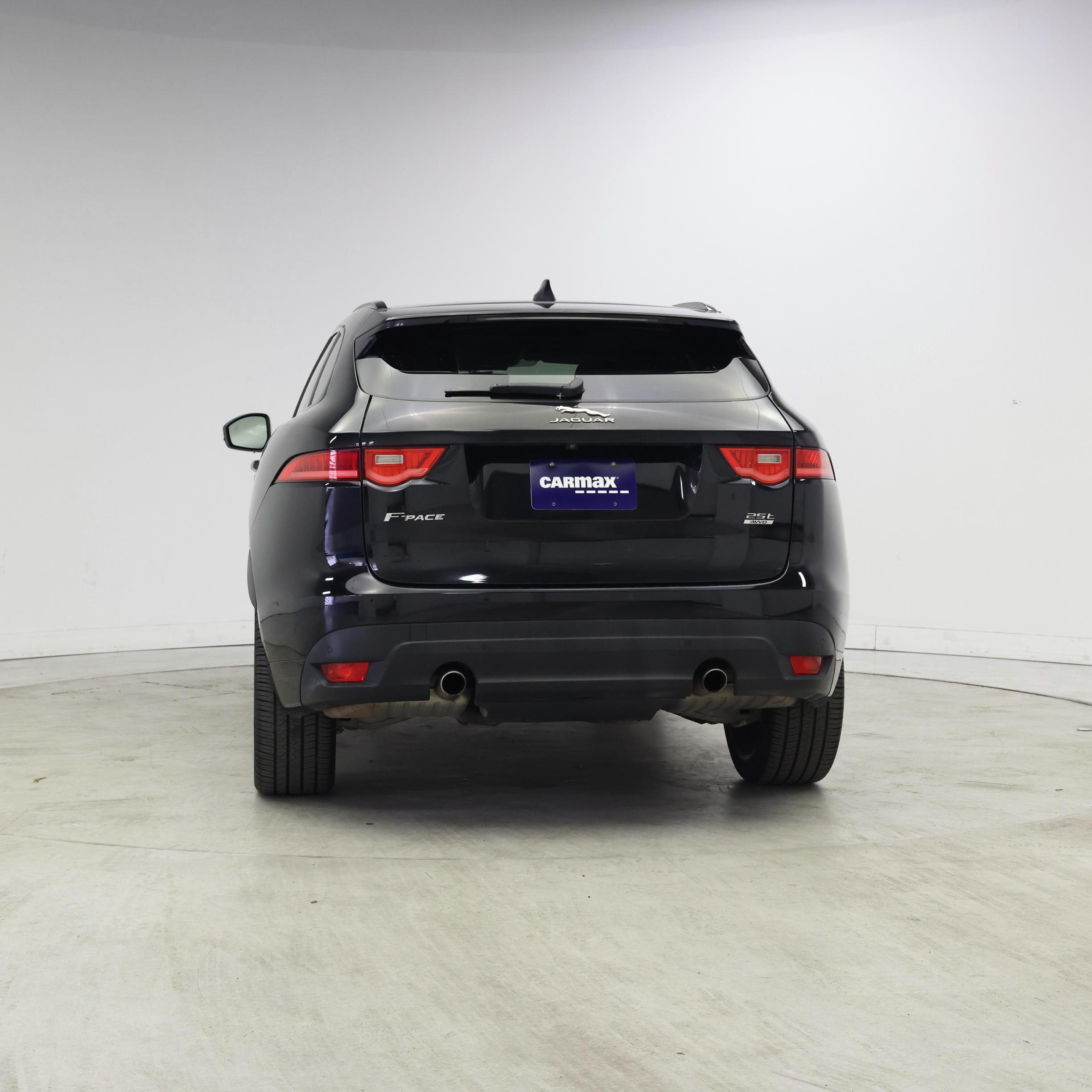 Thumbnail: 2020 Jaguar F-Pace - 6