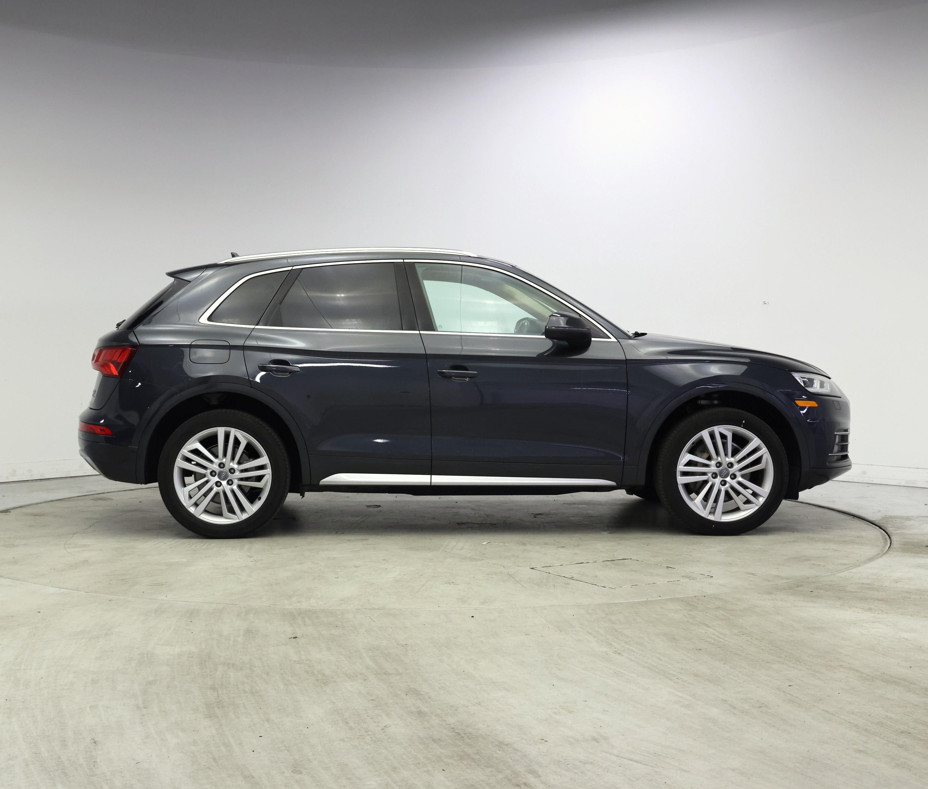Thumbnail: 2018 Audi Q5 - 7