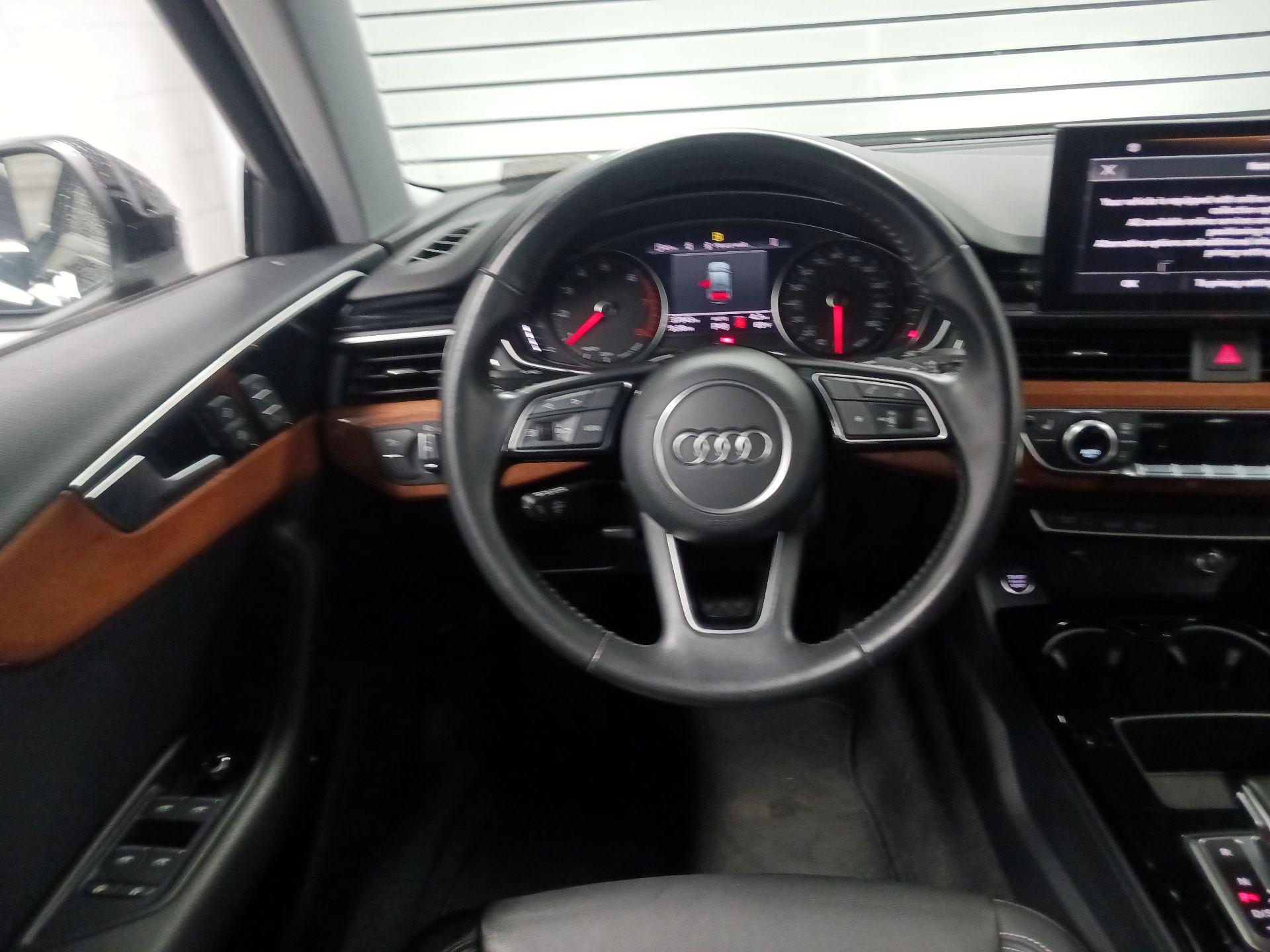 Thumbnail: 2020 Audi A4 - 10