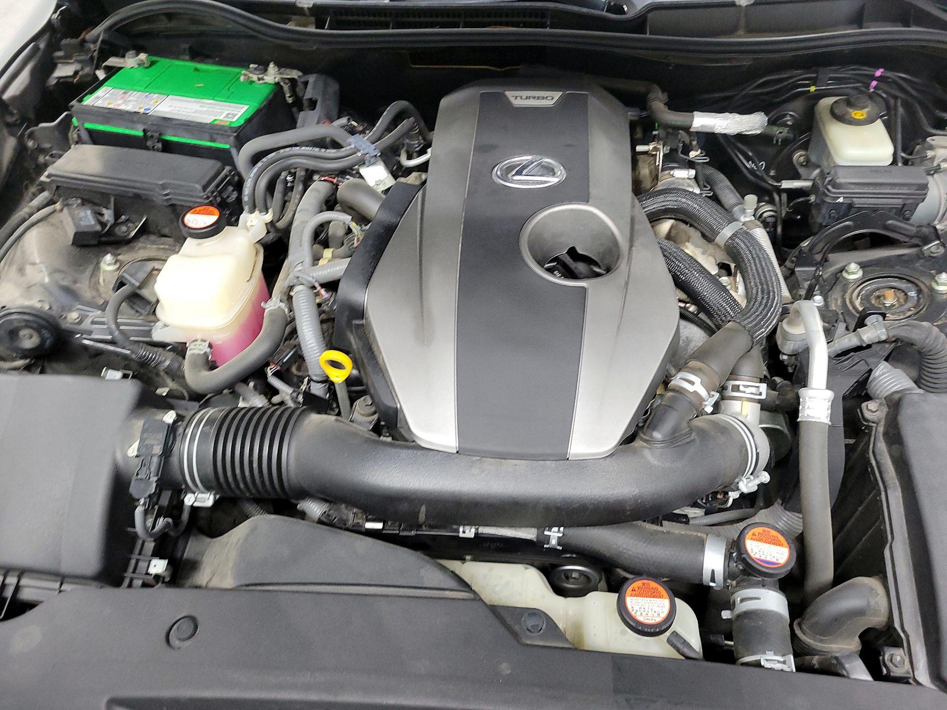 Thumbnail: 2016 Lexus IS - 19