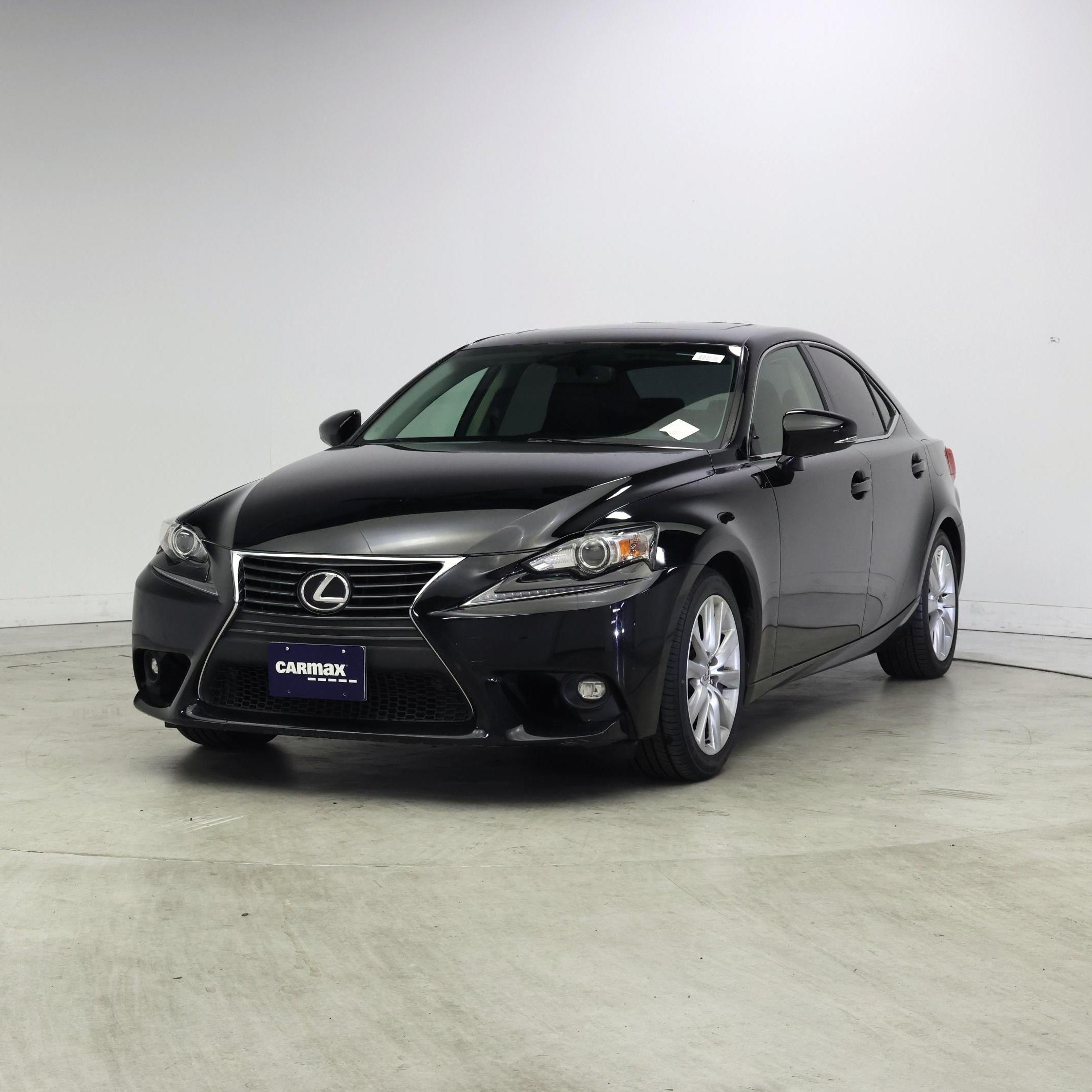 Thumbnail: 2016 Lexus IS - 4