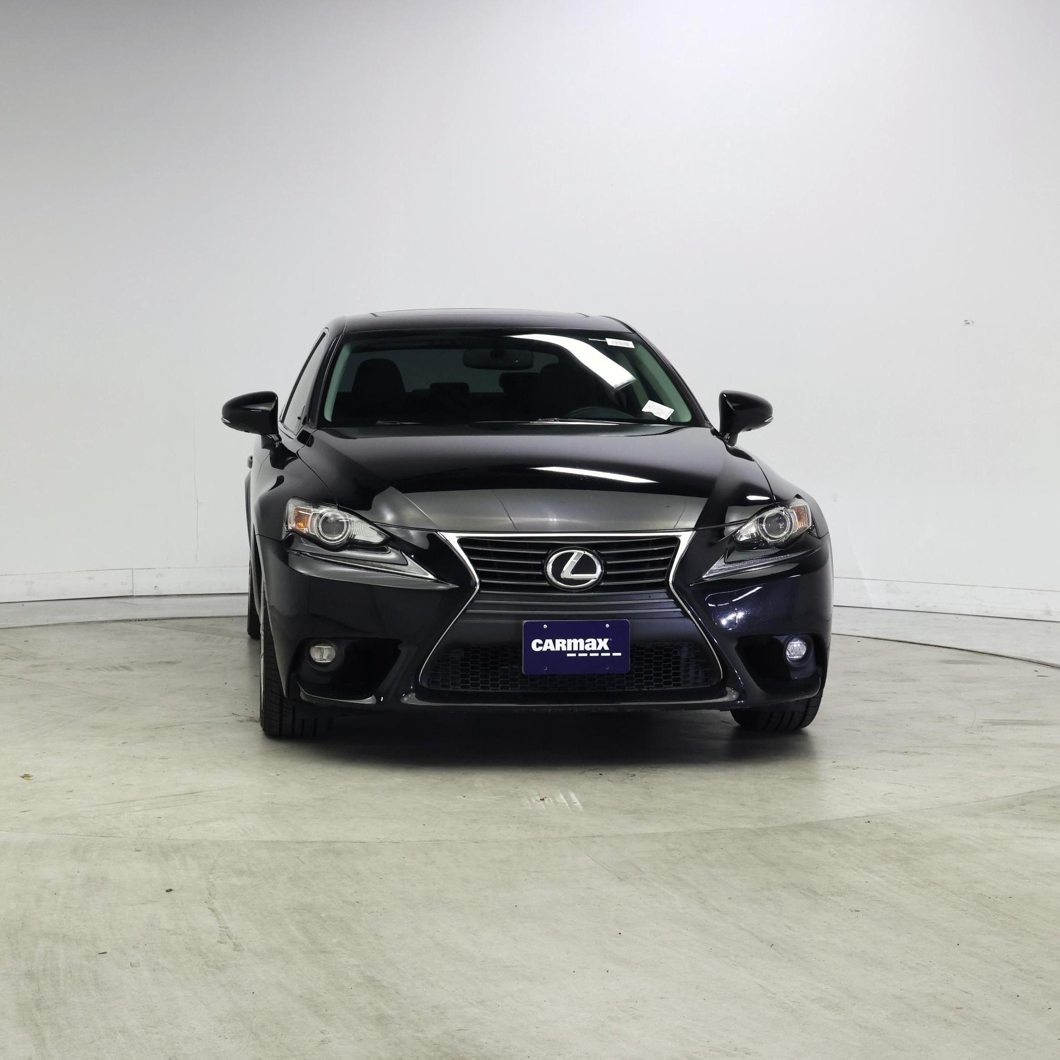 Thumbnail: 2016 Lexus IS - 5