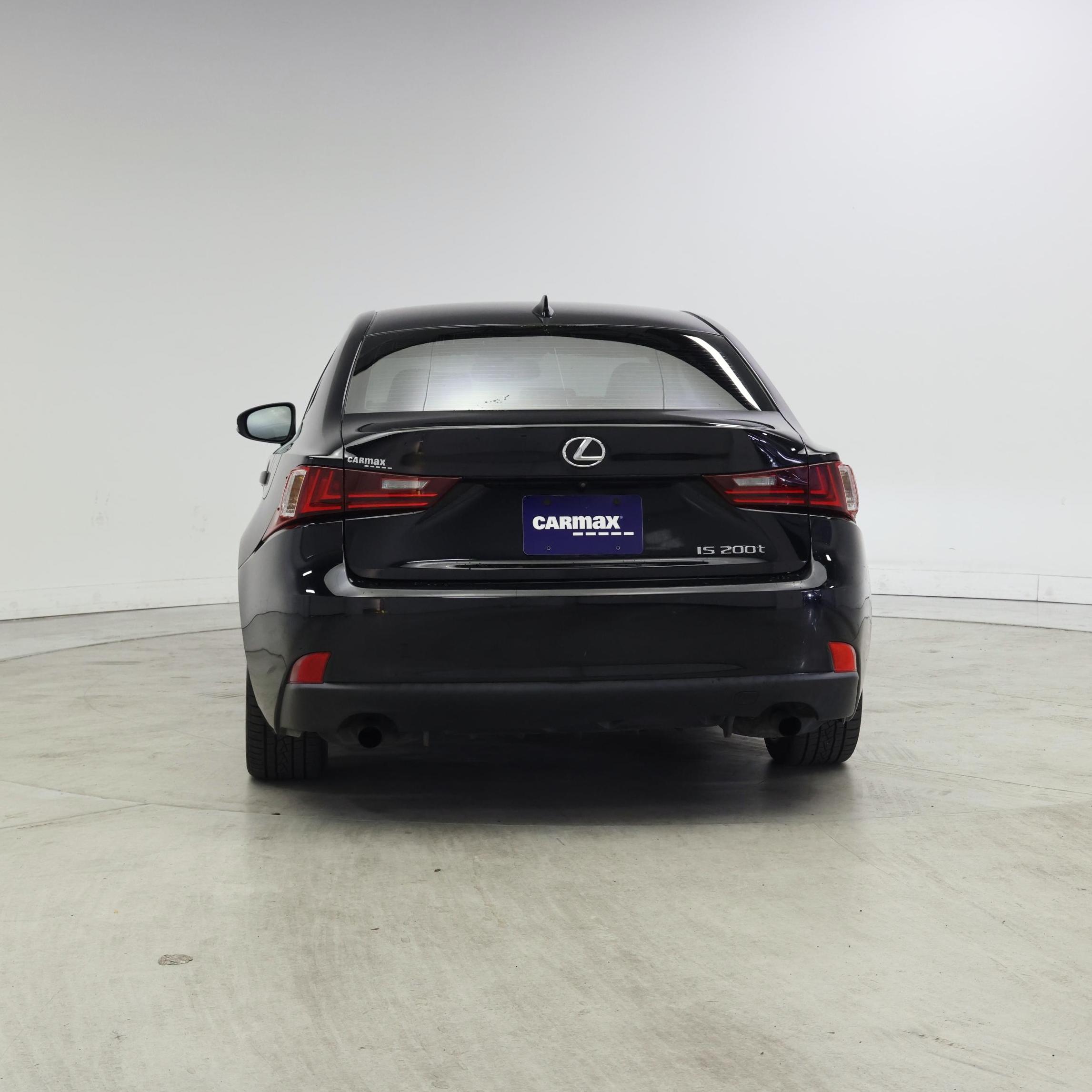 Thumbnail: 2016 Lexus IS - 6