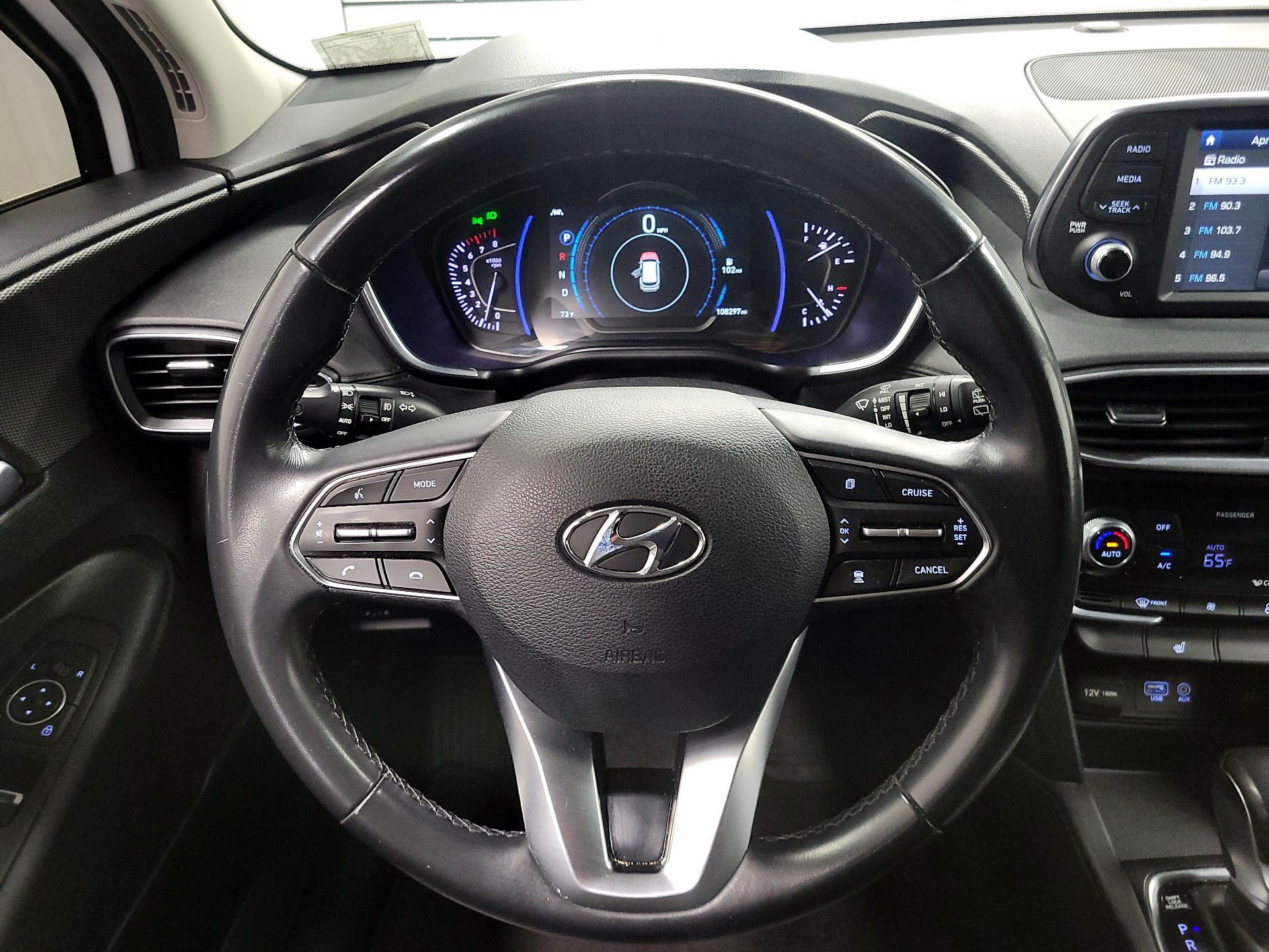 Thumbnail: 2019 Hyundai Santa Fe - 10