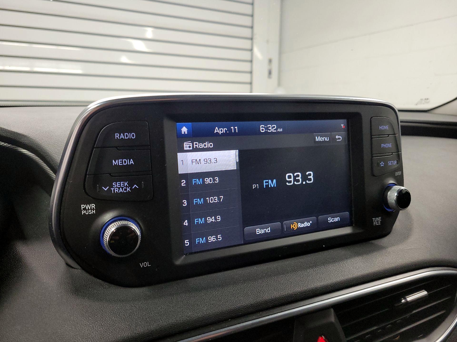Thumbnail: 2019 Hyundai Santa Fe - 15