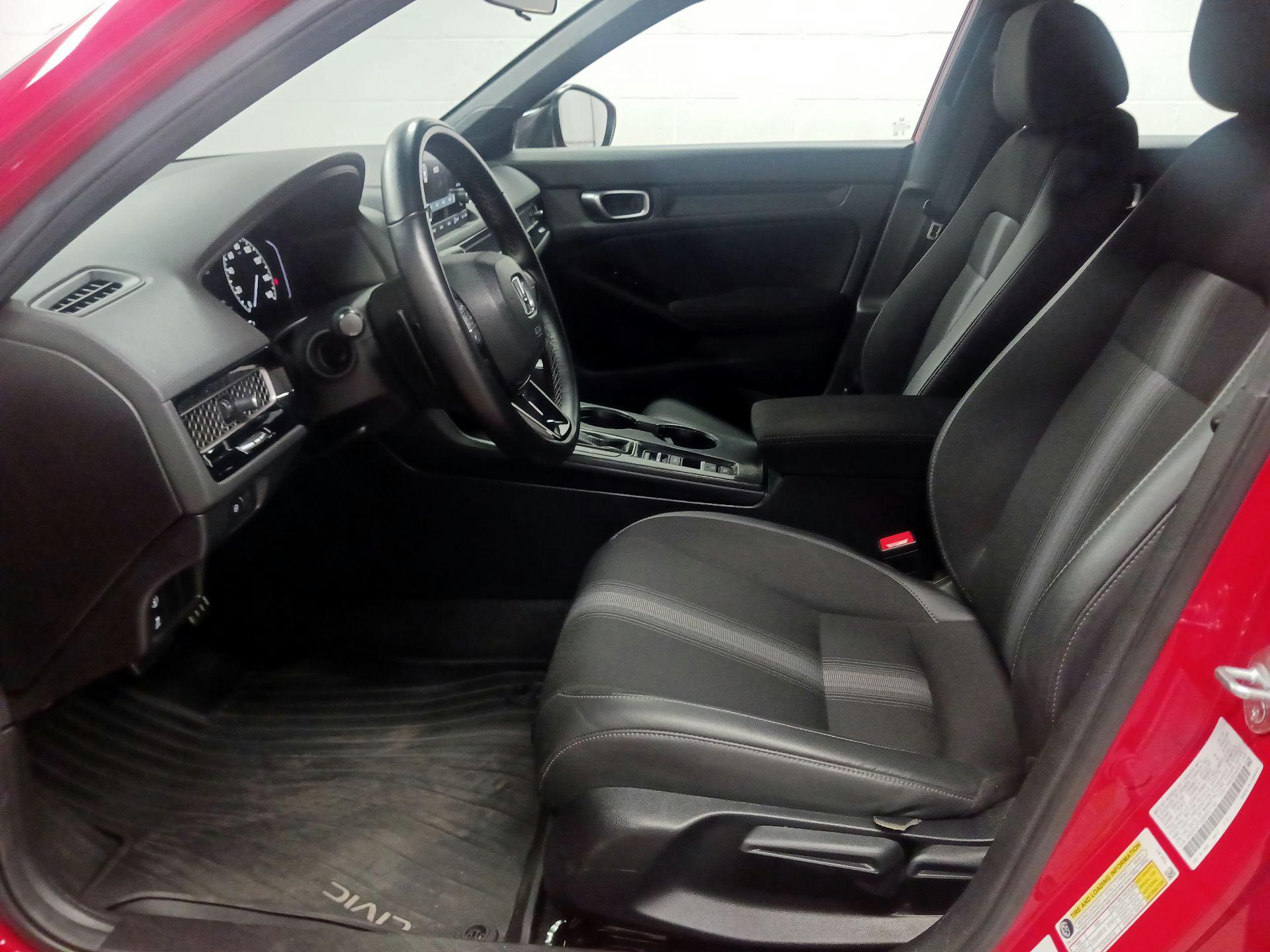 Thumbnail: 2024 Honda Civic - 11