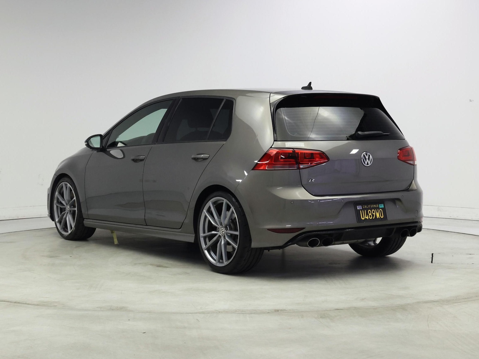 2017 Volkswagen Golf R R - Photo 3