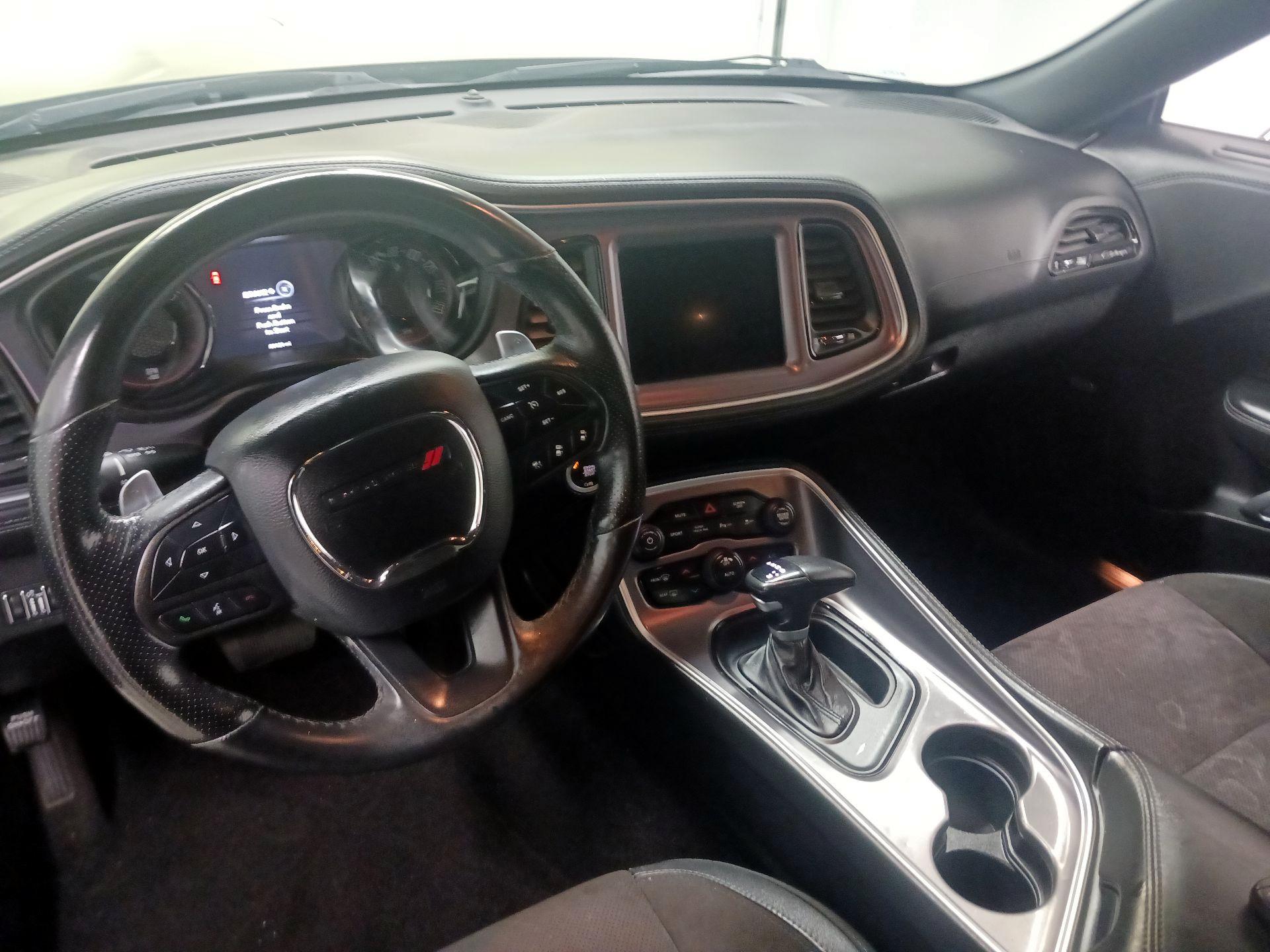 Thumbnail: 2020 Dodge Challenger - 9