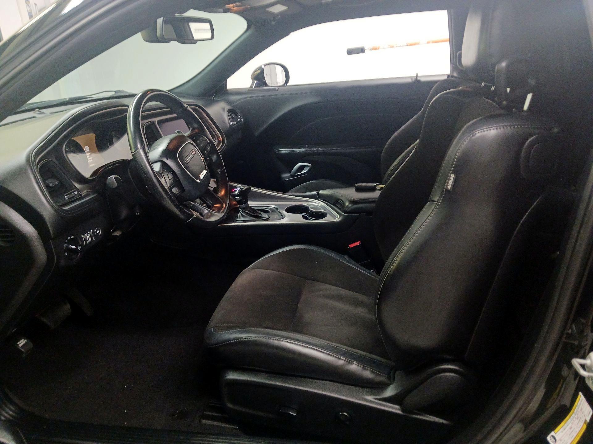 Thumbnail: 2020 Dodge Challenger - 11