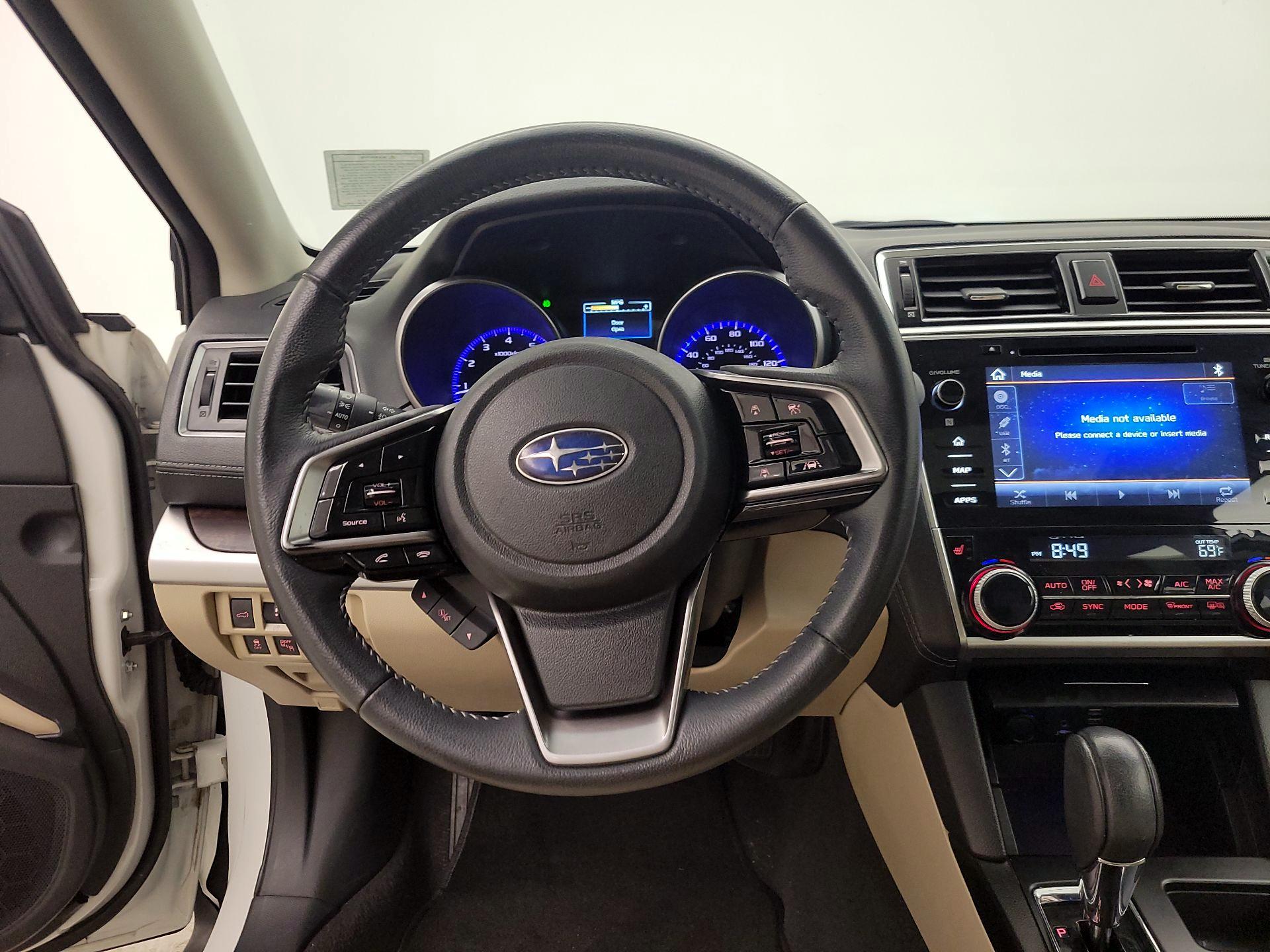 Thumbnail: 2019 Subaru Outback - 10