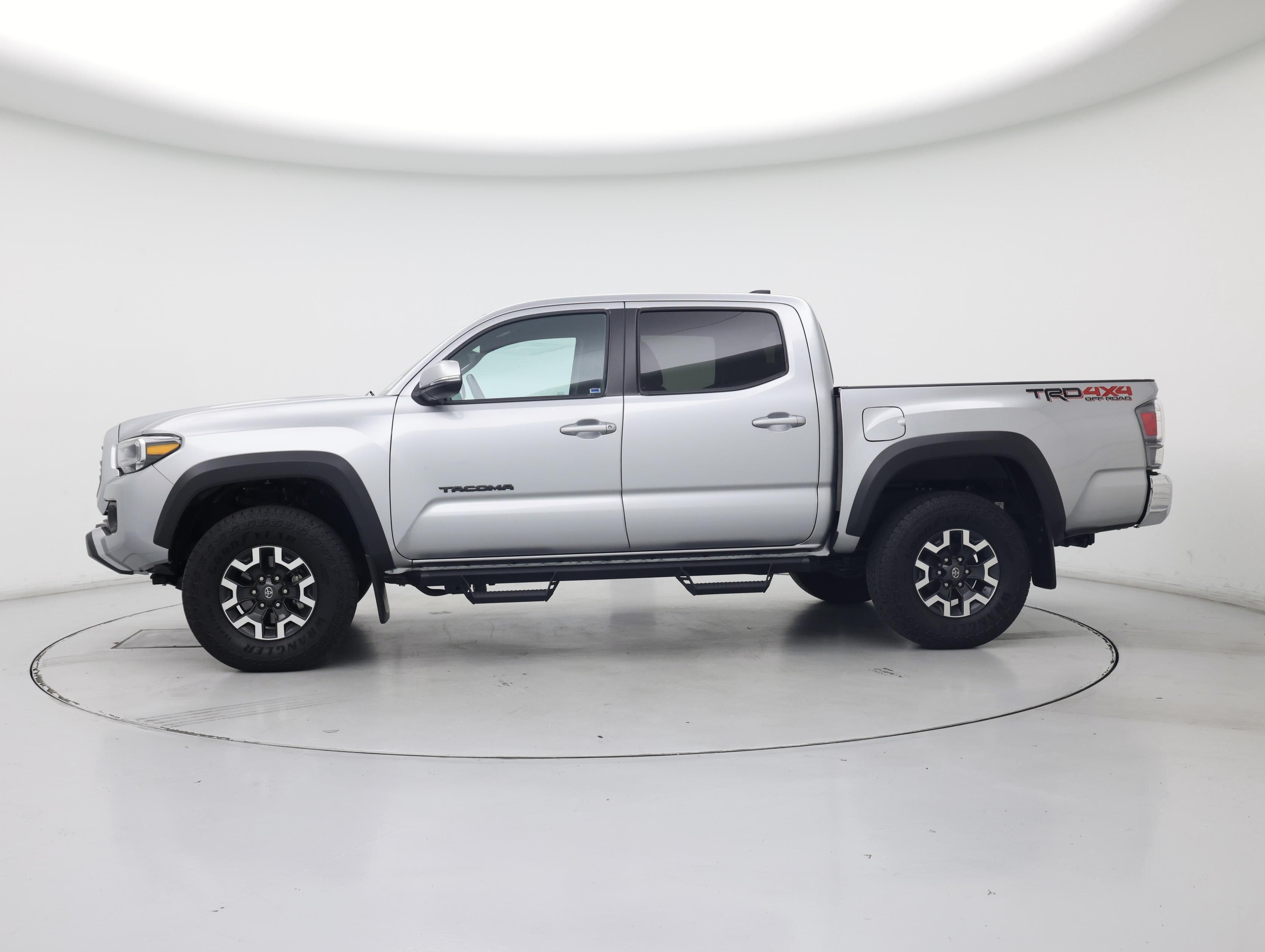 Thumbnail: 2023 Toyota Tacoma - 3