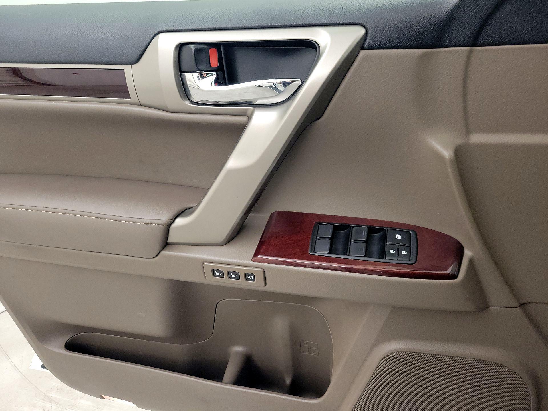 Thumbnail: 2019 Lexus GX - 12