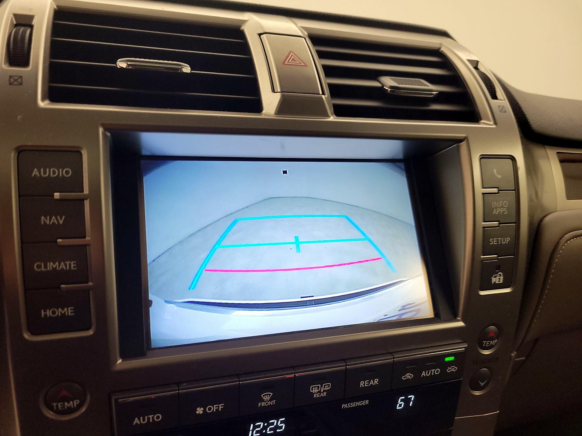 Thumbnail: 2019 Lexus GX - 15