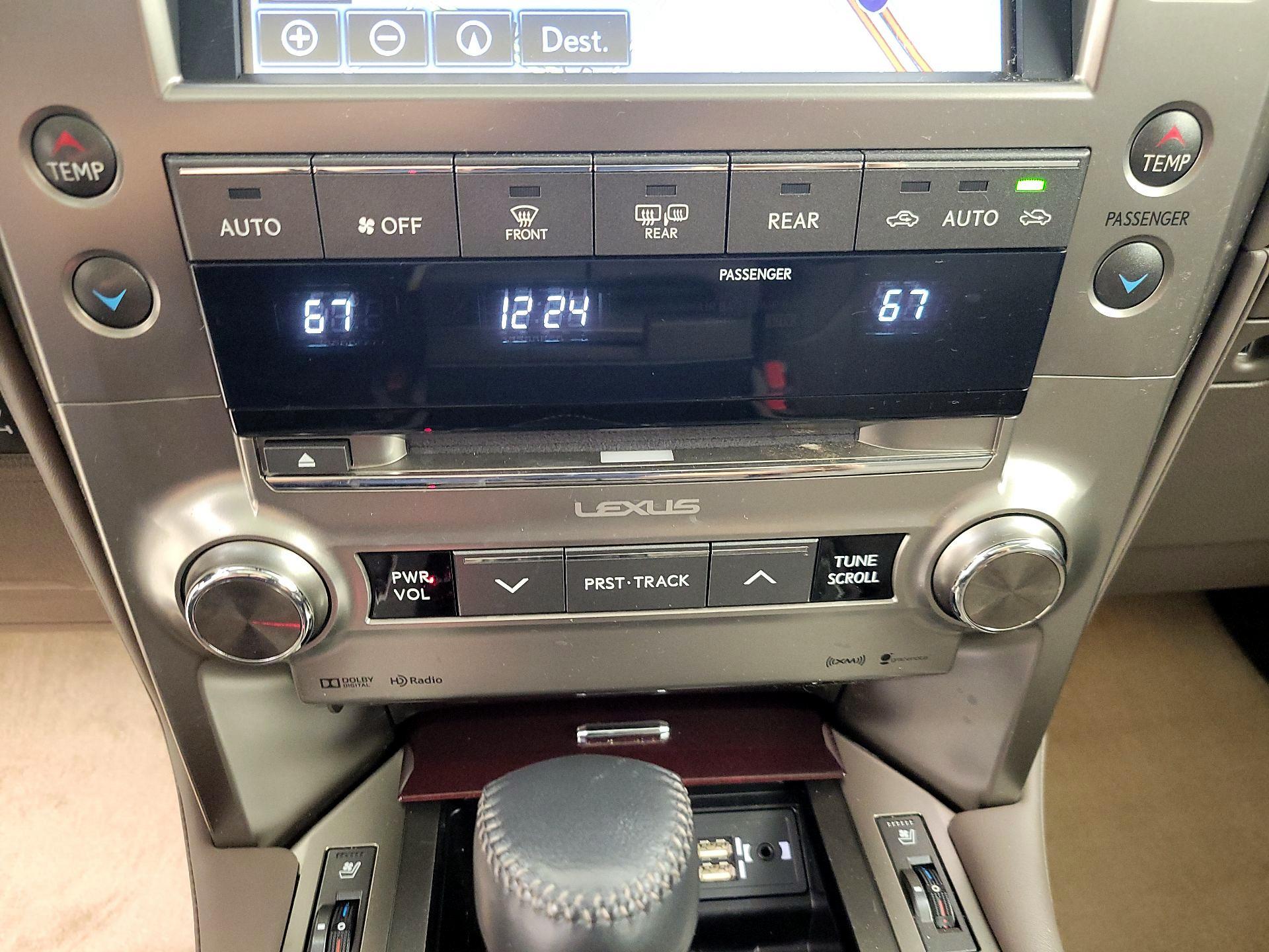 Thumbnail: 2019 Lexus GX - 17