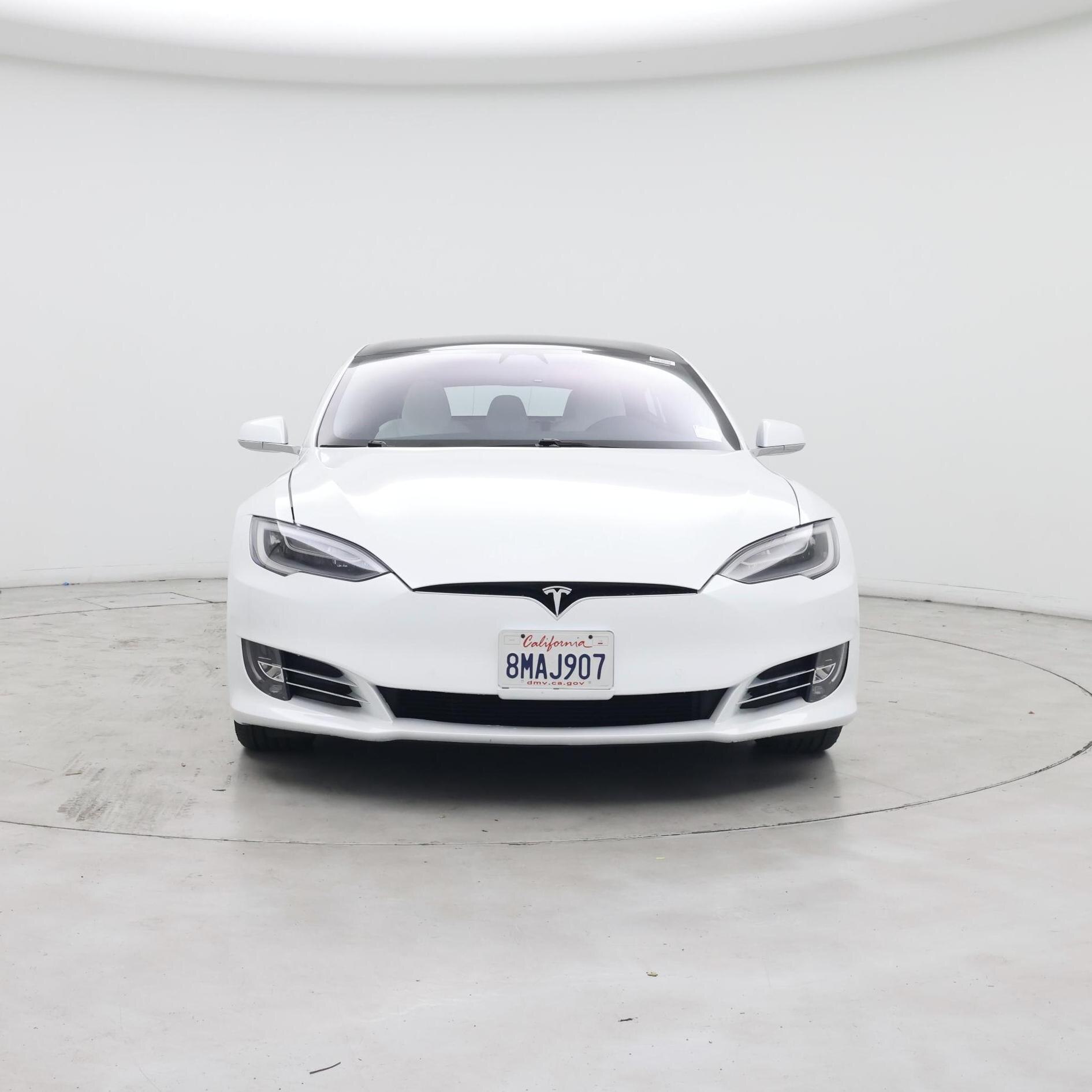 Thumbnail: 2019 Tesla Model S - 5