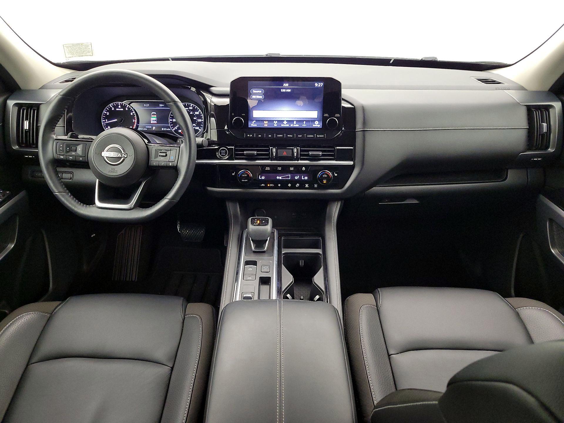 Thumbnail: 2023 Nissan Pathfinder - 8