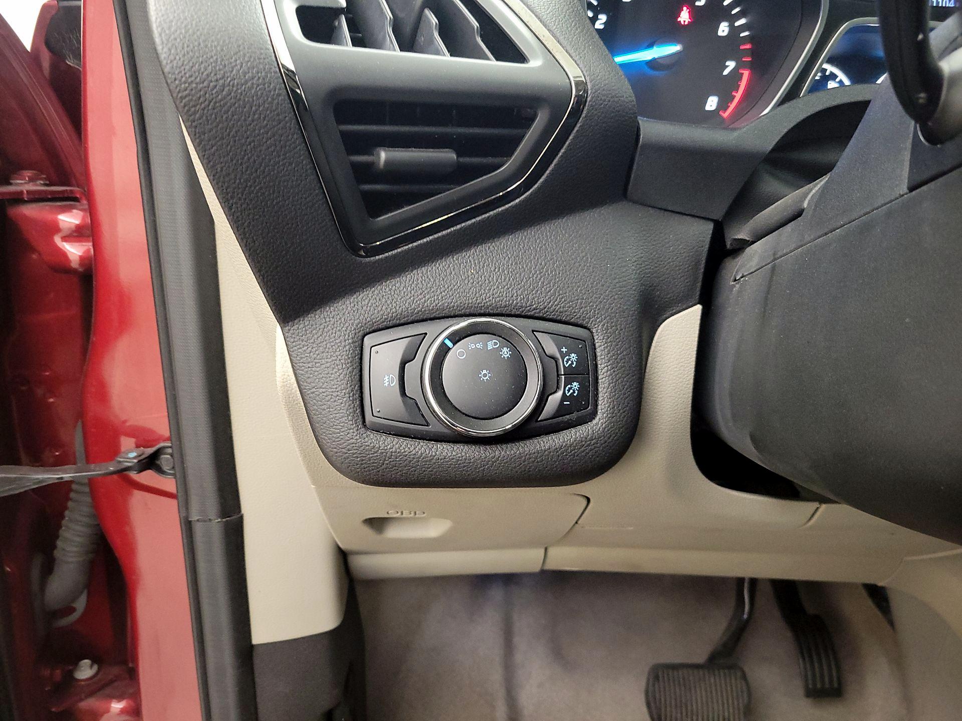 Thumbnail: 2014 Ford Escape - 13