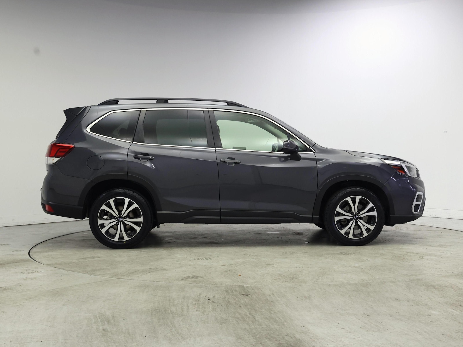 2021 Subaru Forester Limited - Photo 8