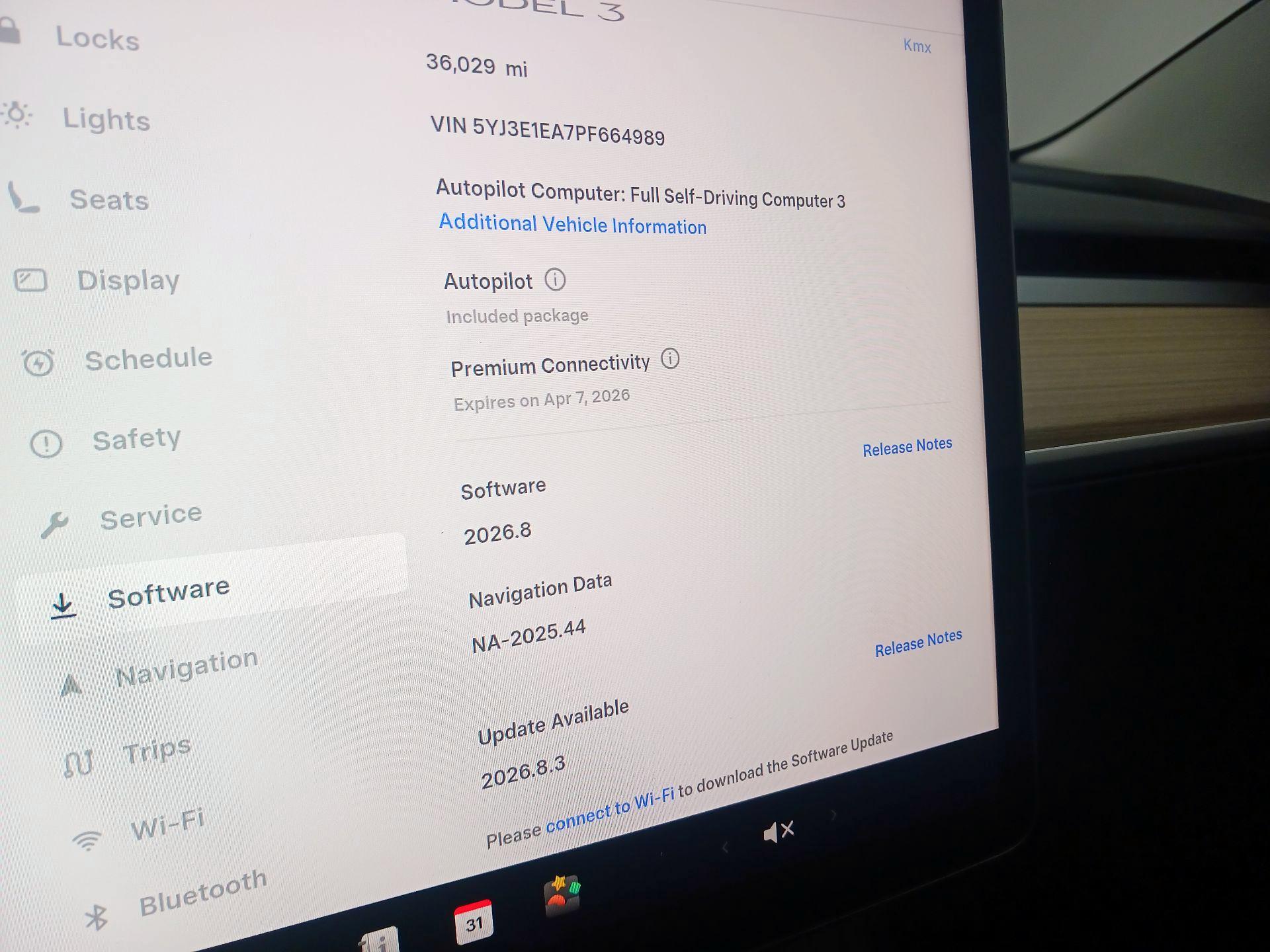 Thumbnail: 2023 Tesla Model 3 - 17