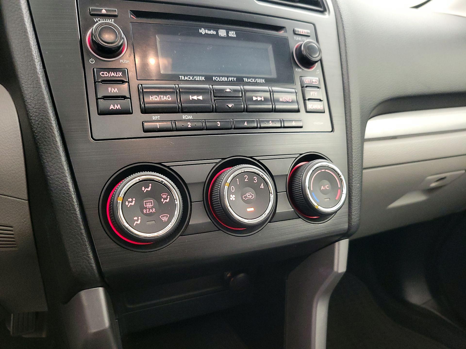 Thumbnail: 2015 Subaru Forester - 16