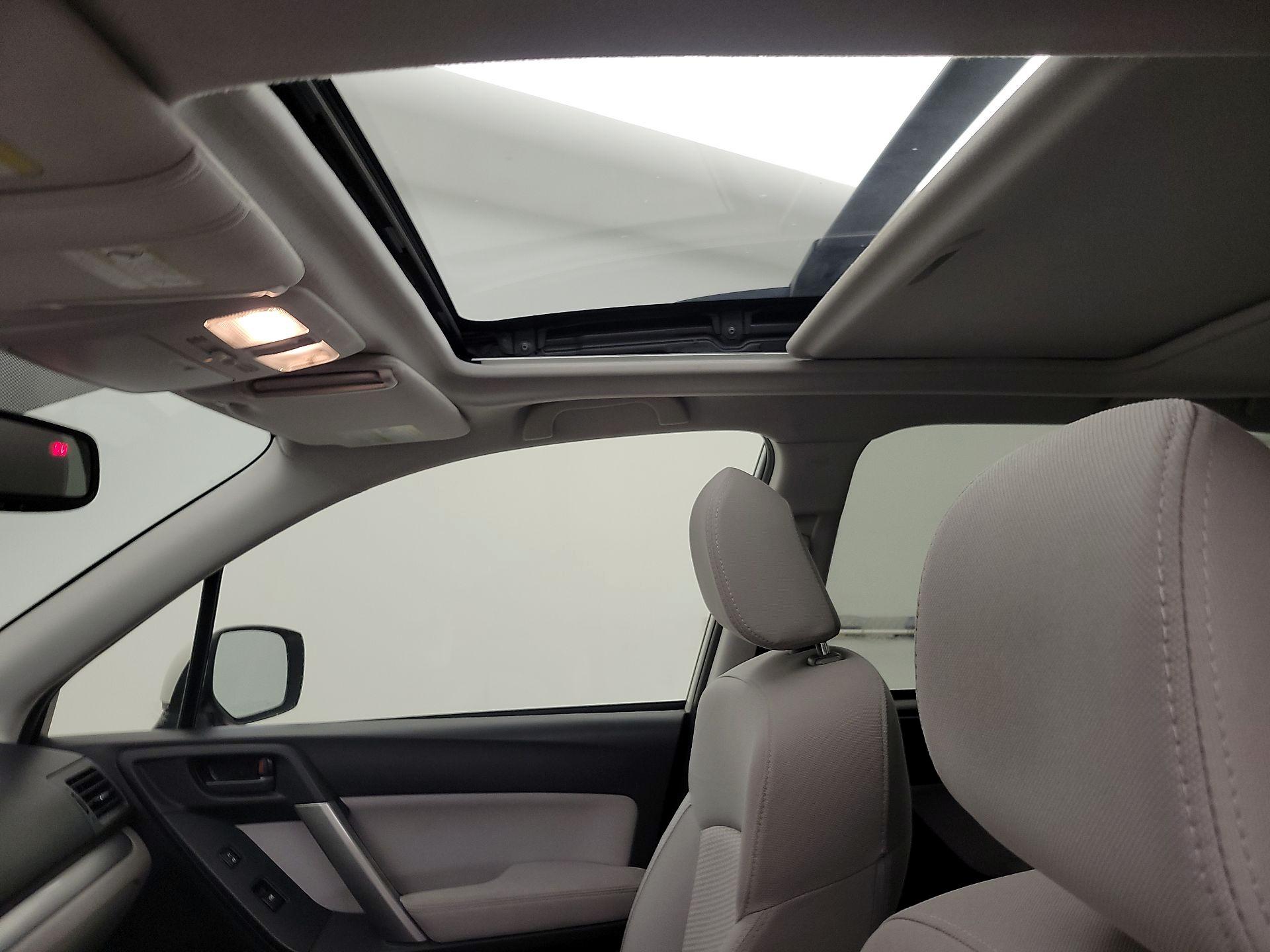 Thumbnail: 2015 Subaru Forester - 19