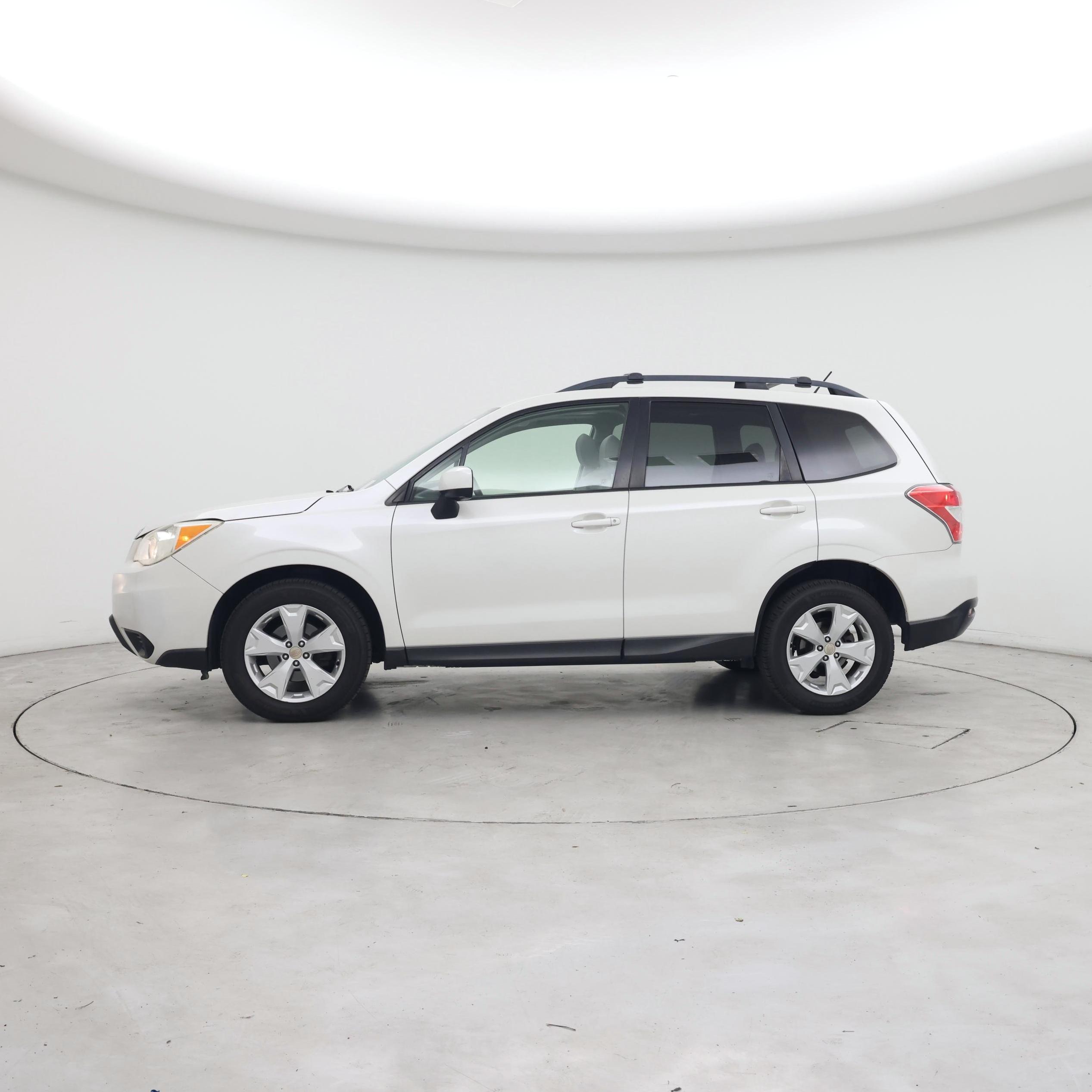 Thumbnail: 2015 Subaru Forester - 3