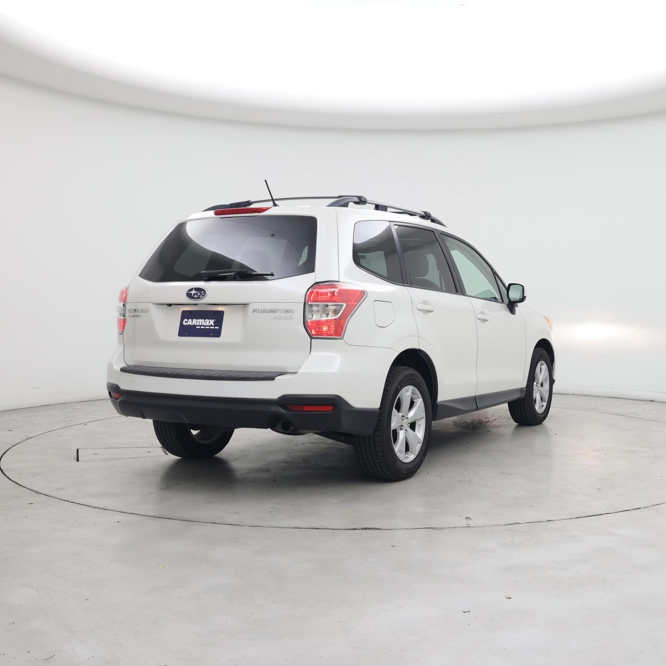 Thumbnail: 2015 Subaru Forester - 8