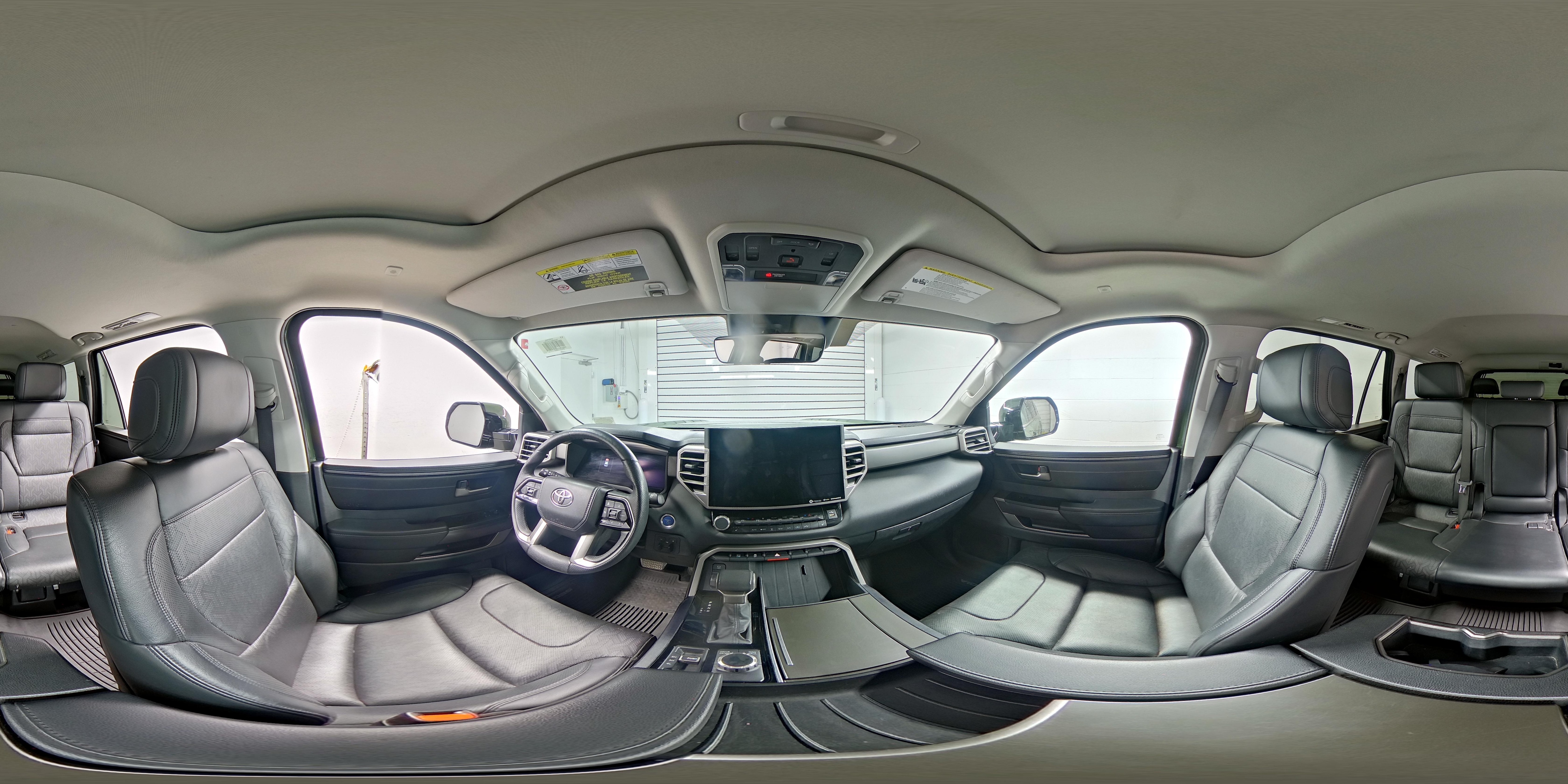 2023 Toyota Sequoia SR5 - Photo 27