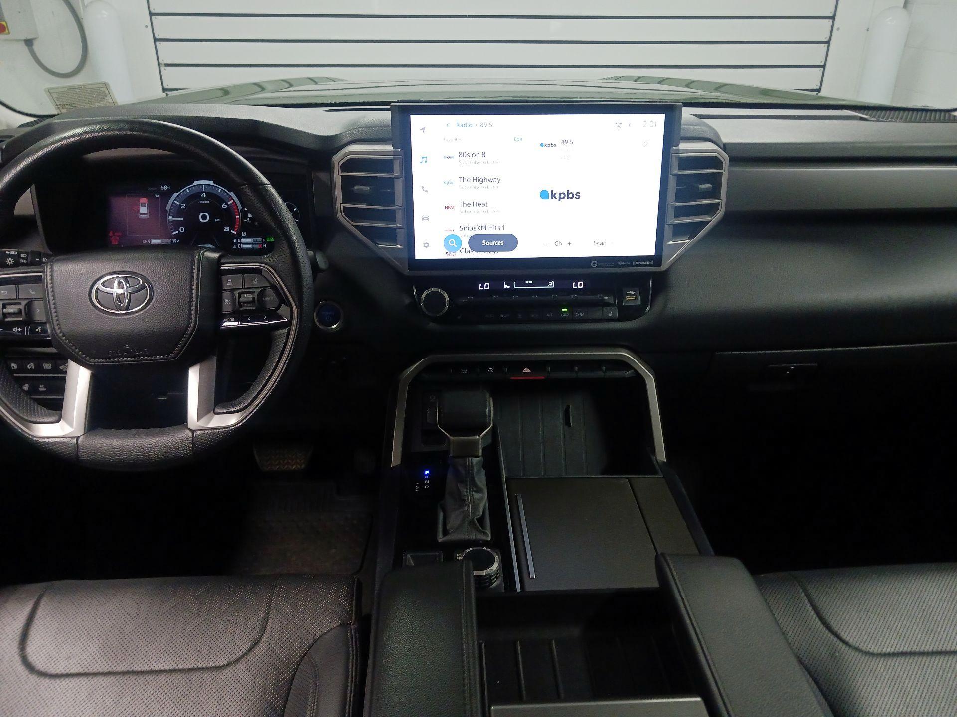 Thumbnail: 2023 Toyota Sequoia - 9