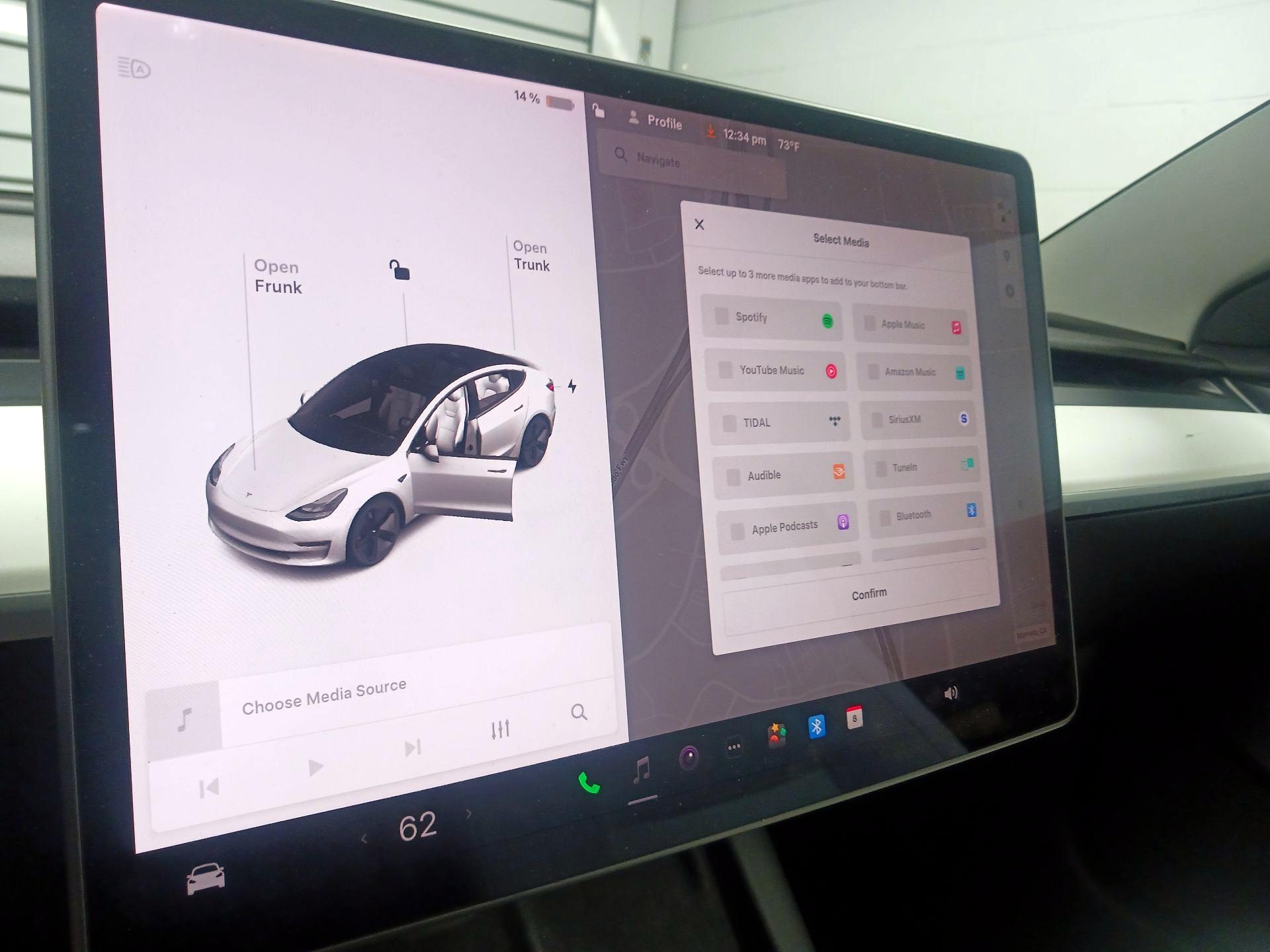 Thumbnail: 2021 Tesla Model 3 - 14