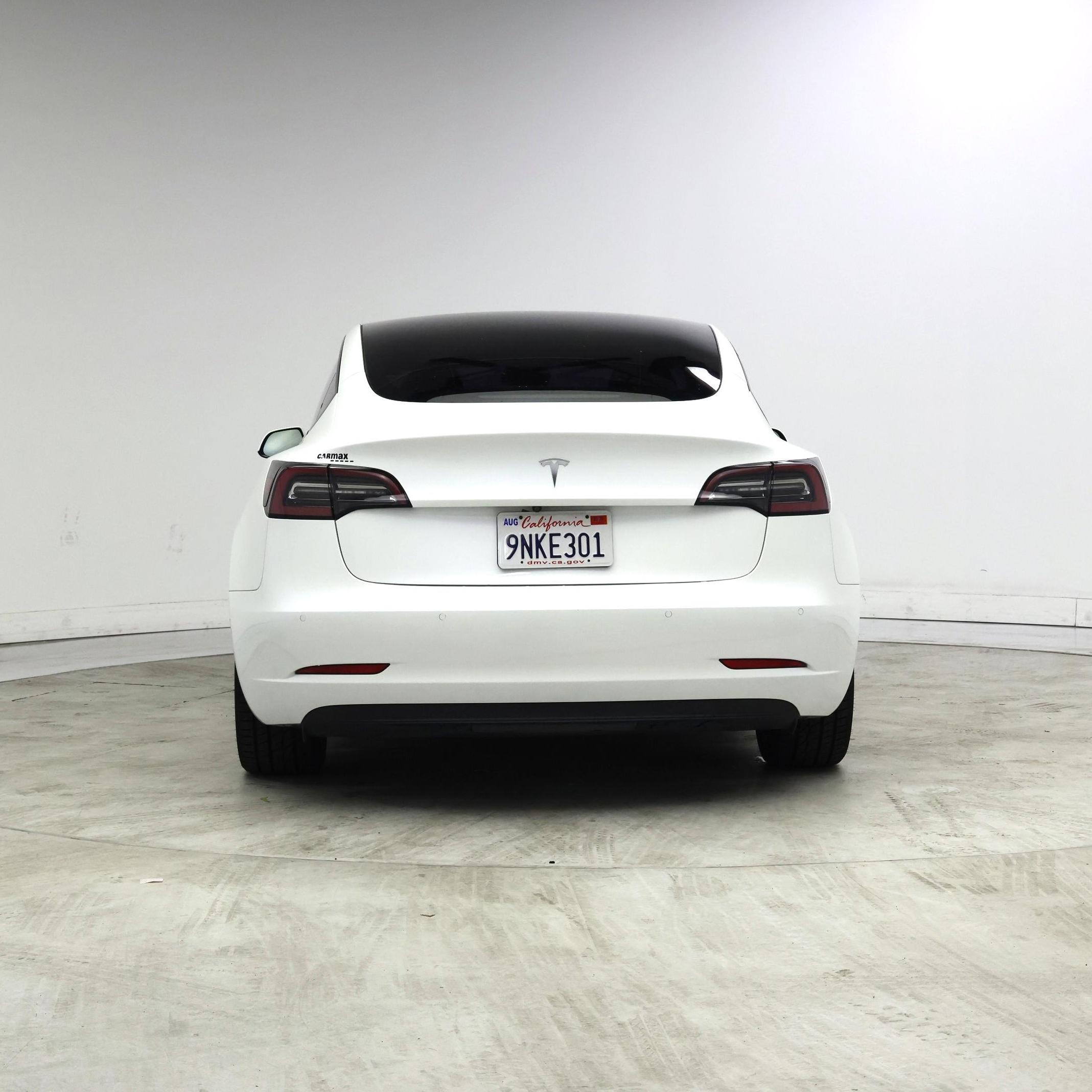 Thumbnail: 2021 Tesla Model 3 - 6