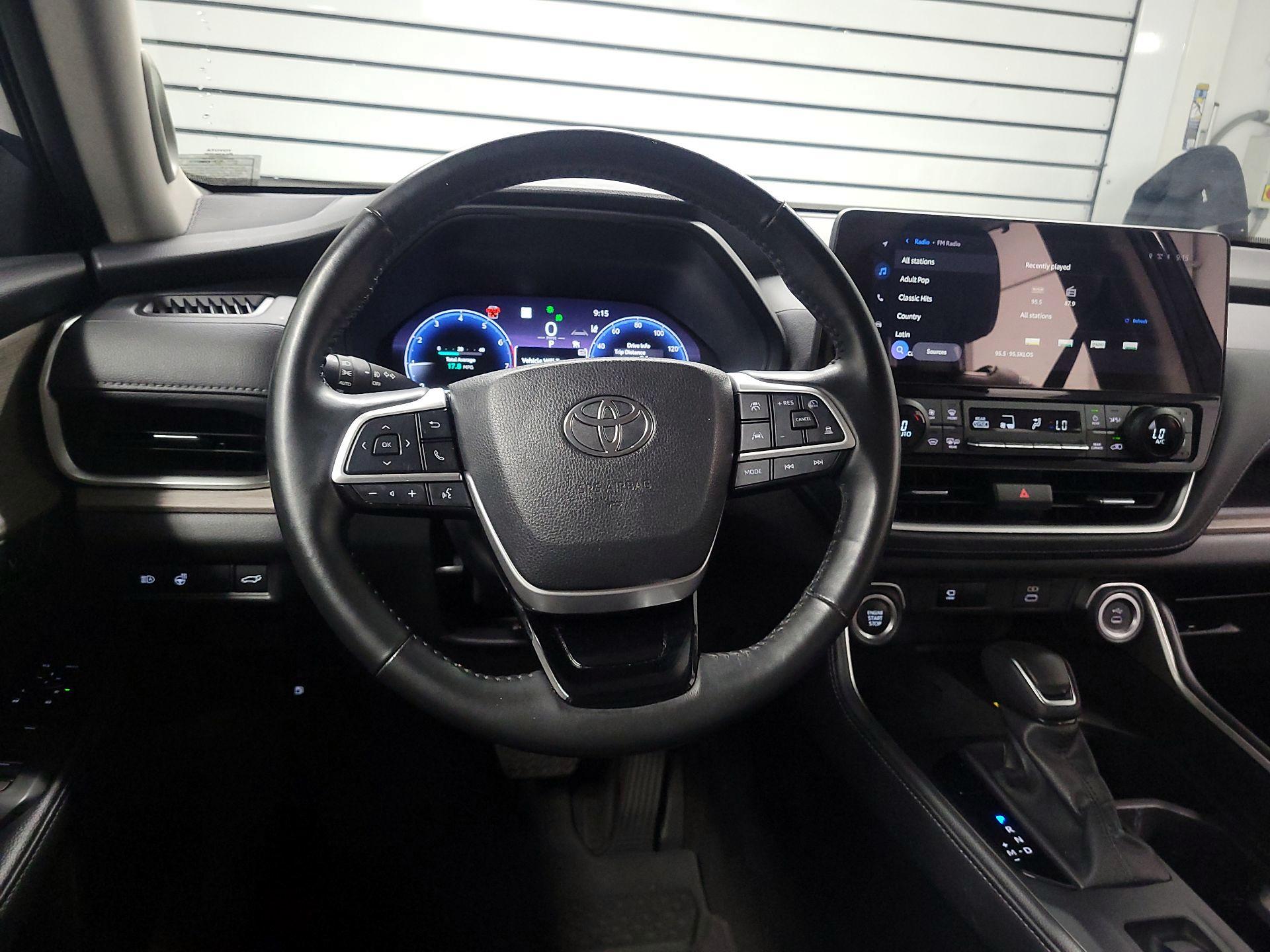 Thumbnail: 2024 Toyota Grand Highlander - 10