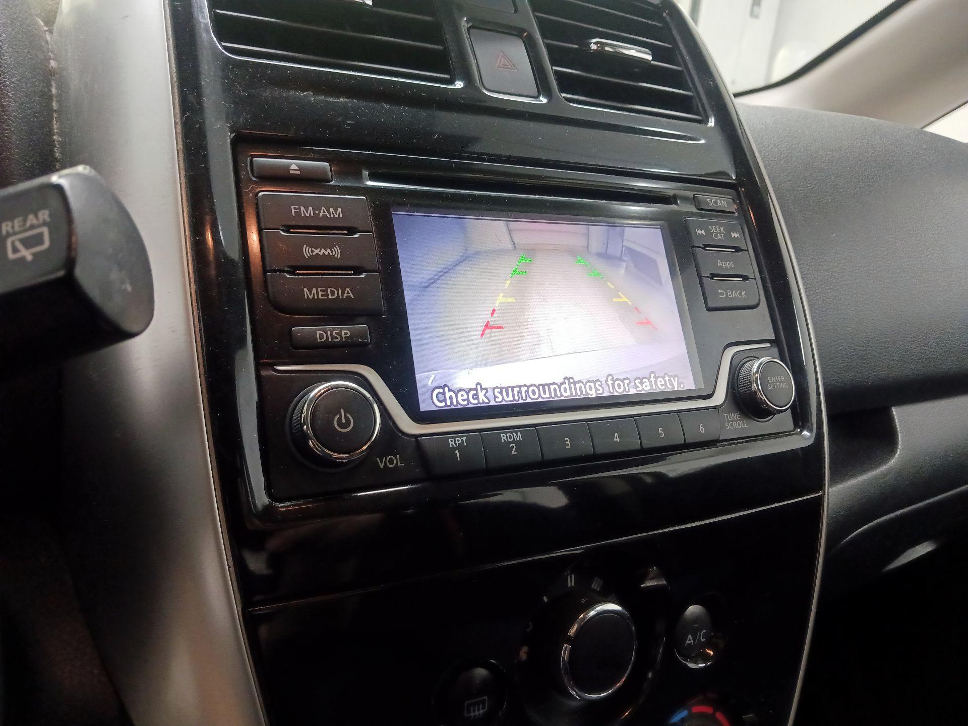 Thumbnail: 2016 Nissan Versa Note - 14