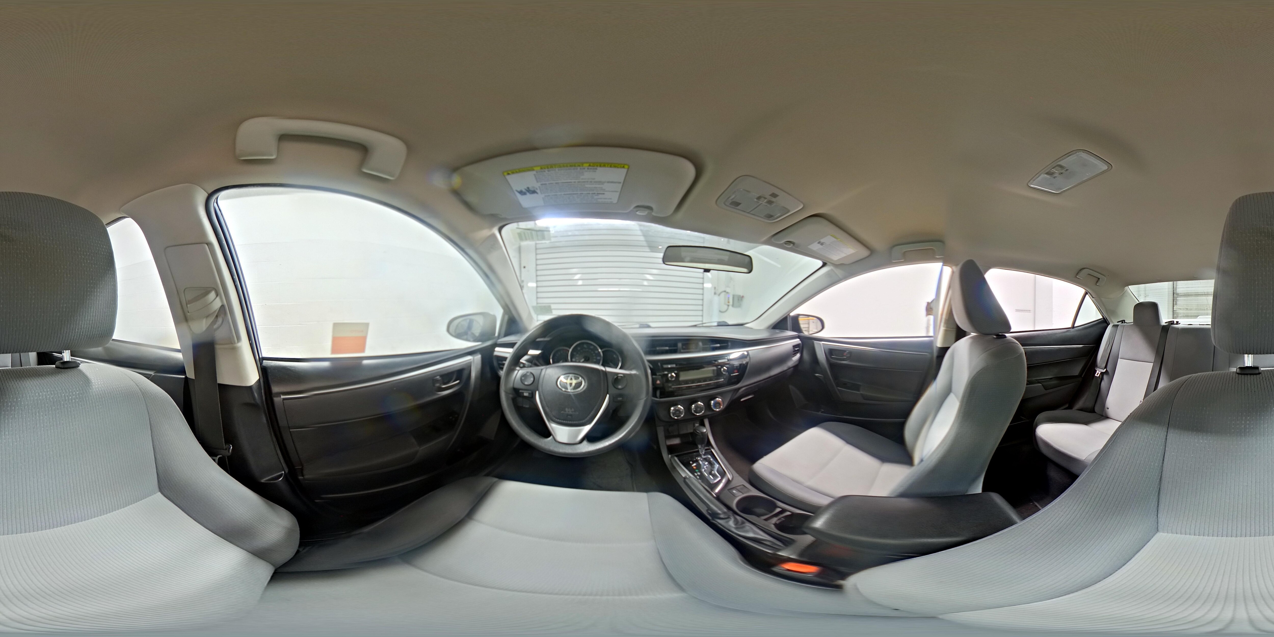 2015 Toyota Corolla L - Photo 25