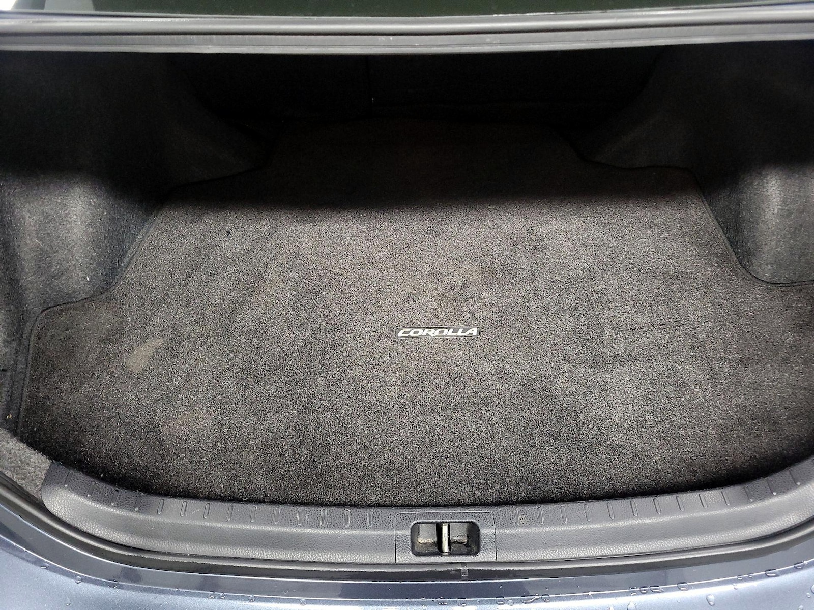 2015 Toyota Corolla L - Photo 20