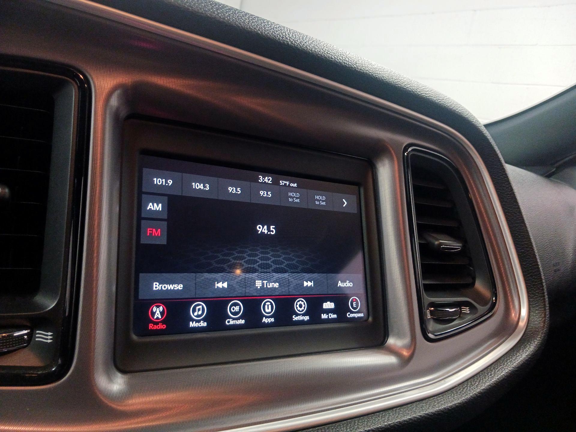 Thumbnail: 2019 Dodge Challenger - 13